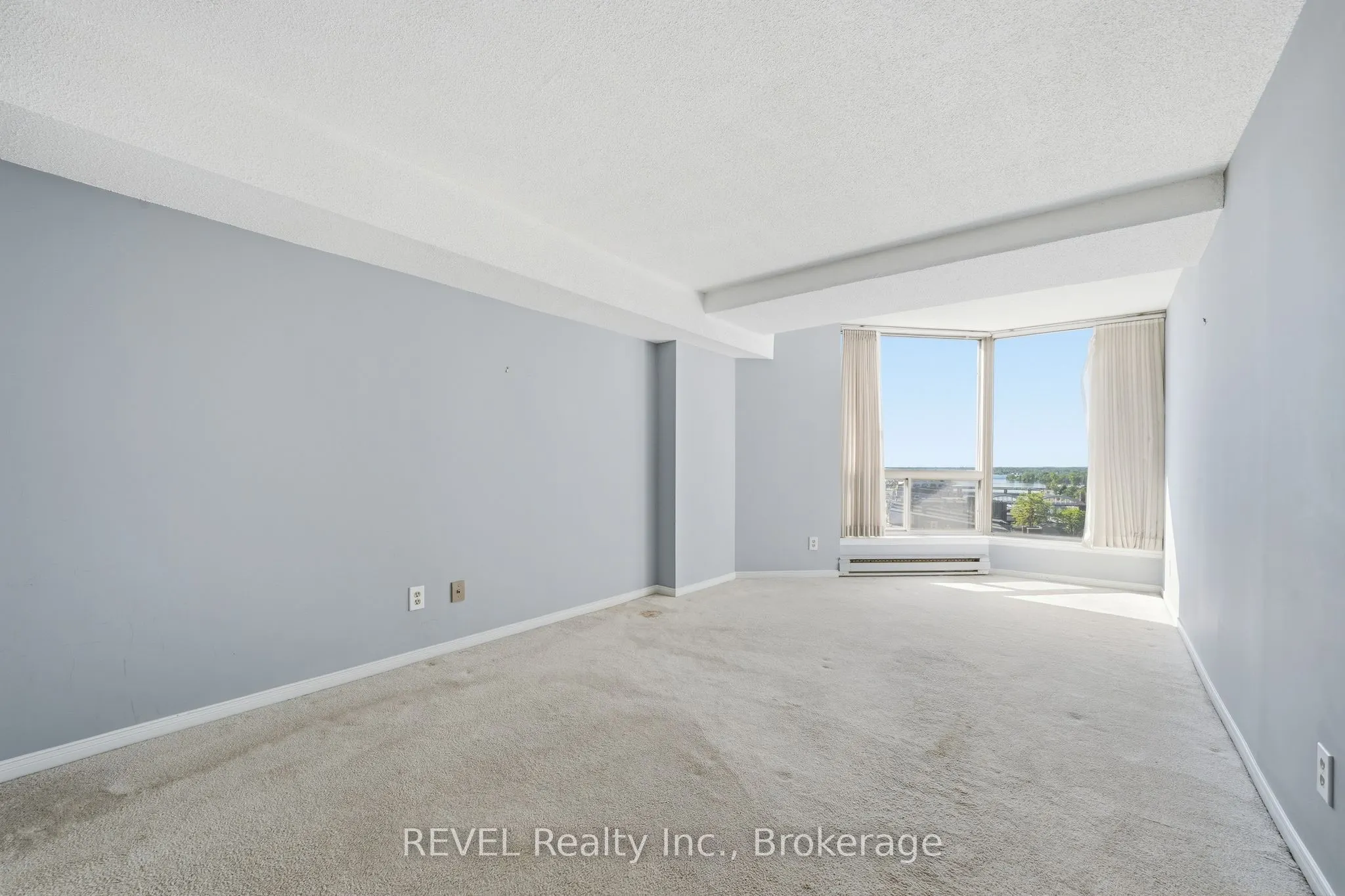 350 Front Street #1006