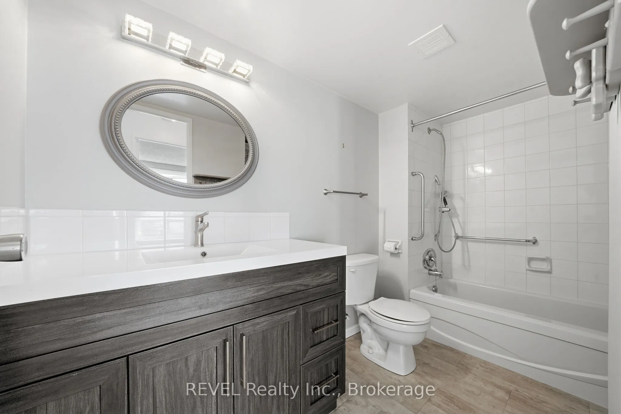 350 Front Street #1006