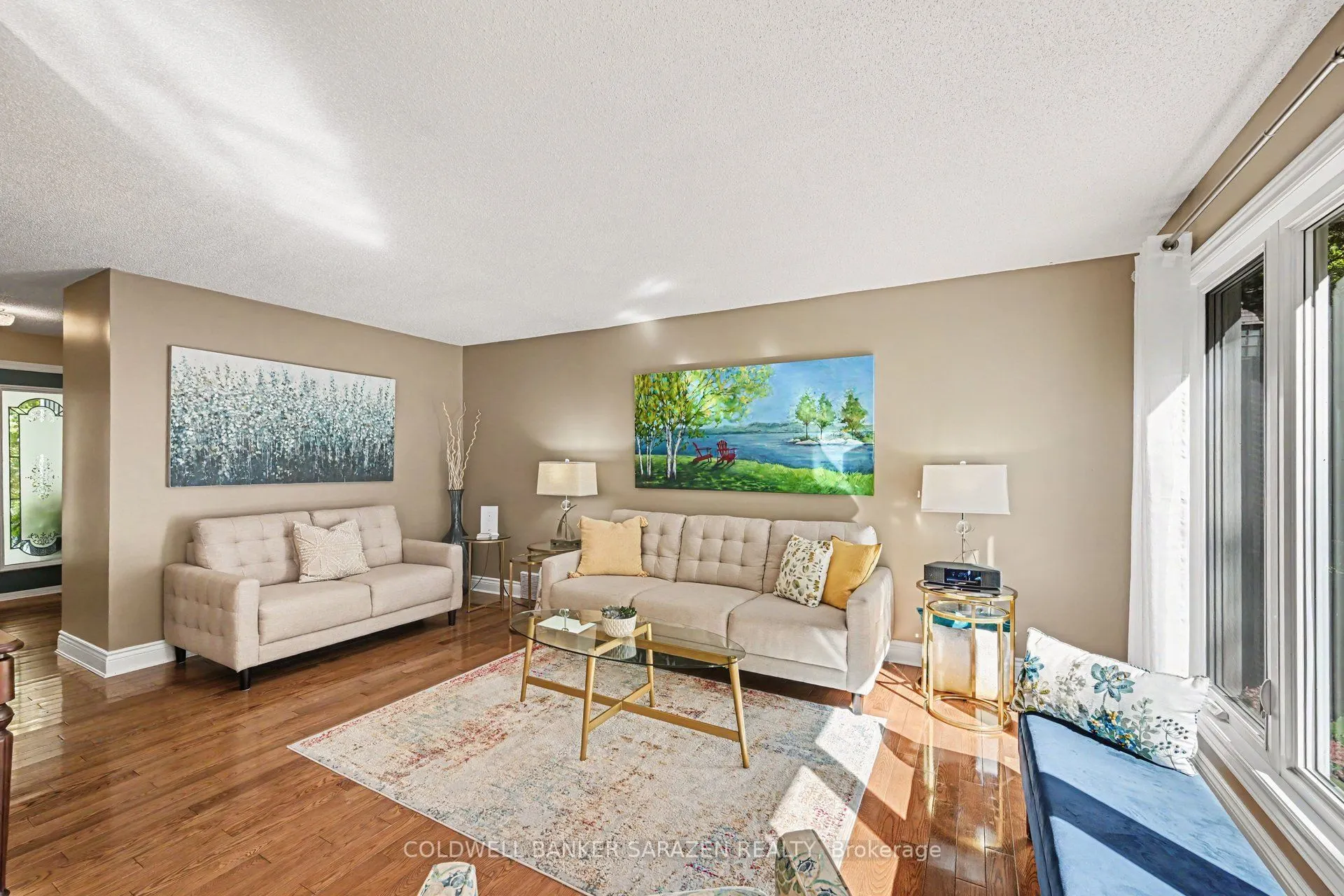 77 Lorlei Drive