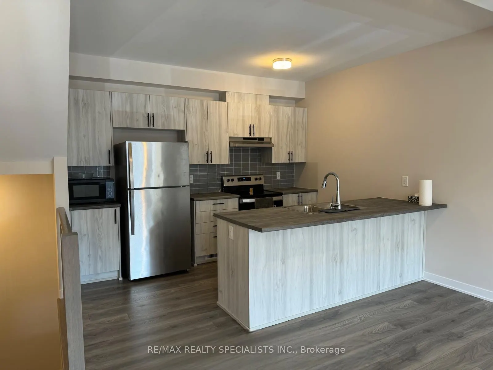228 Speckled Alder Row
