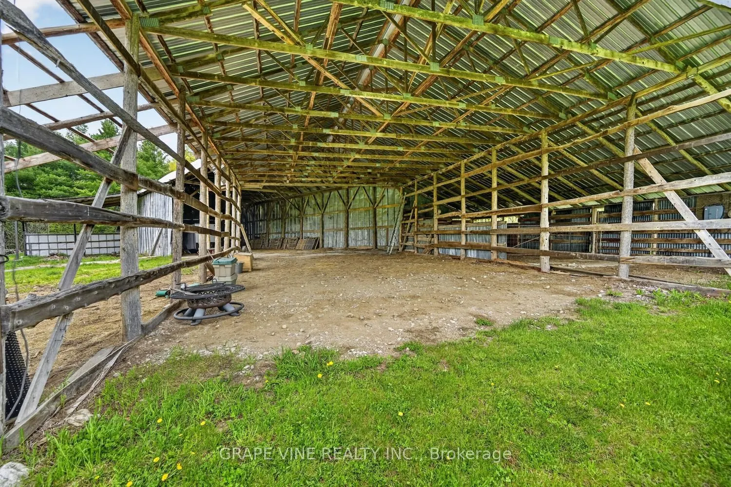 842 Port Elmsley Road