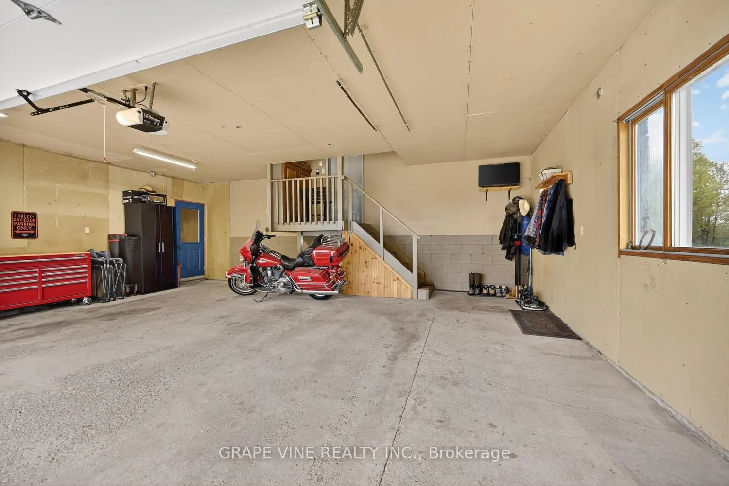 842 Port Elmsley Road
