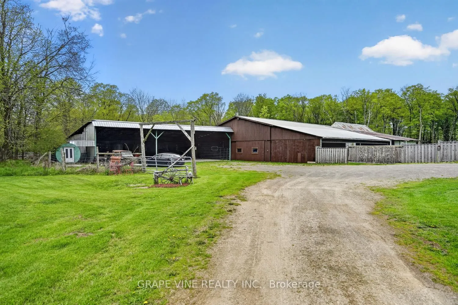 842 Port Elmsley Road