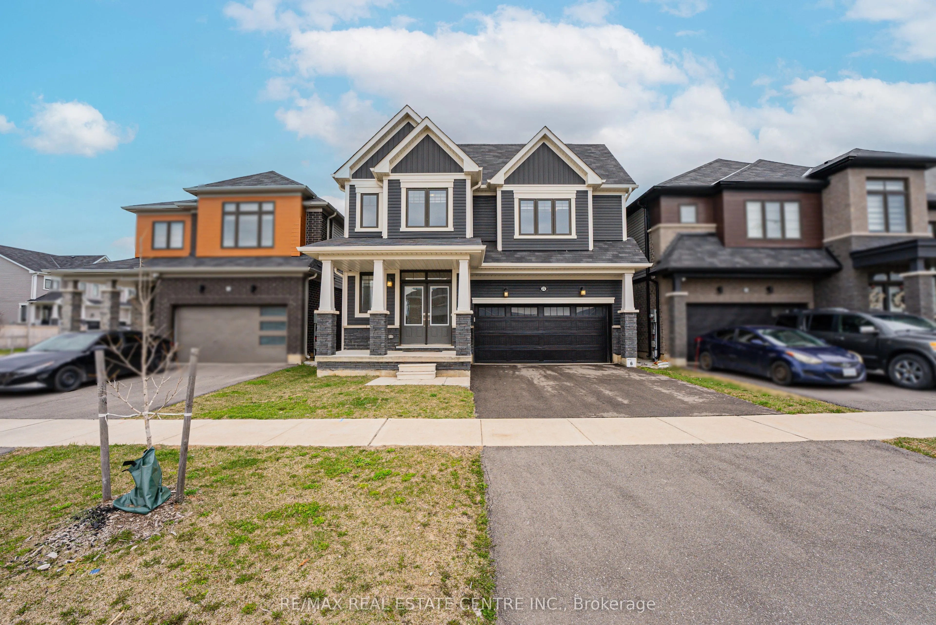 22 Oaktree Drive