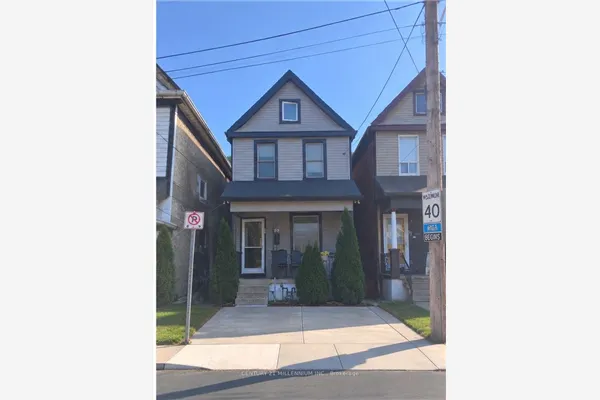 20 Dickson Street
