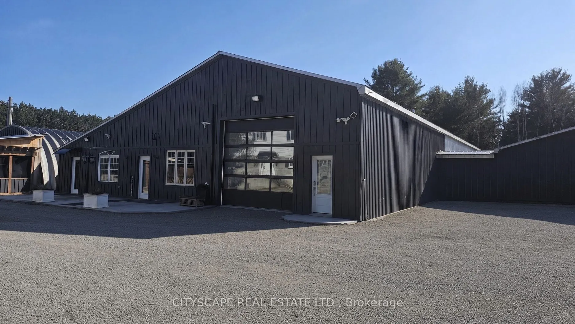 8021 35 Highway #12