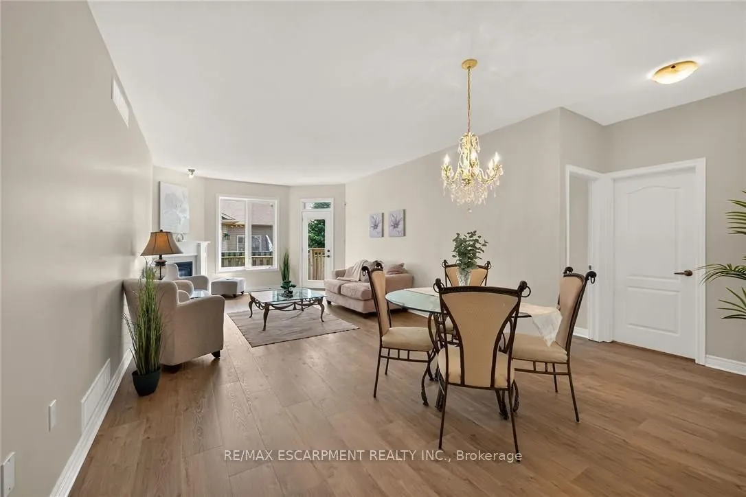 14 Ecker Lane #14