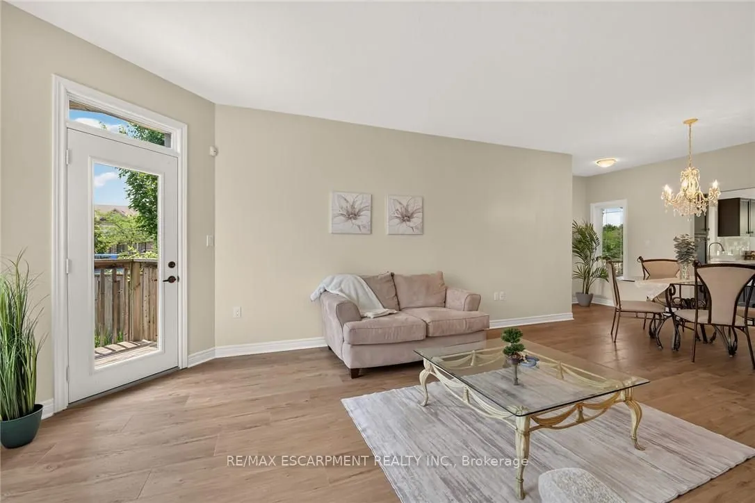 14 Ecker Lane #14