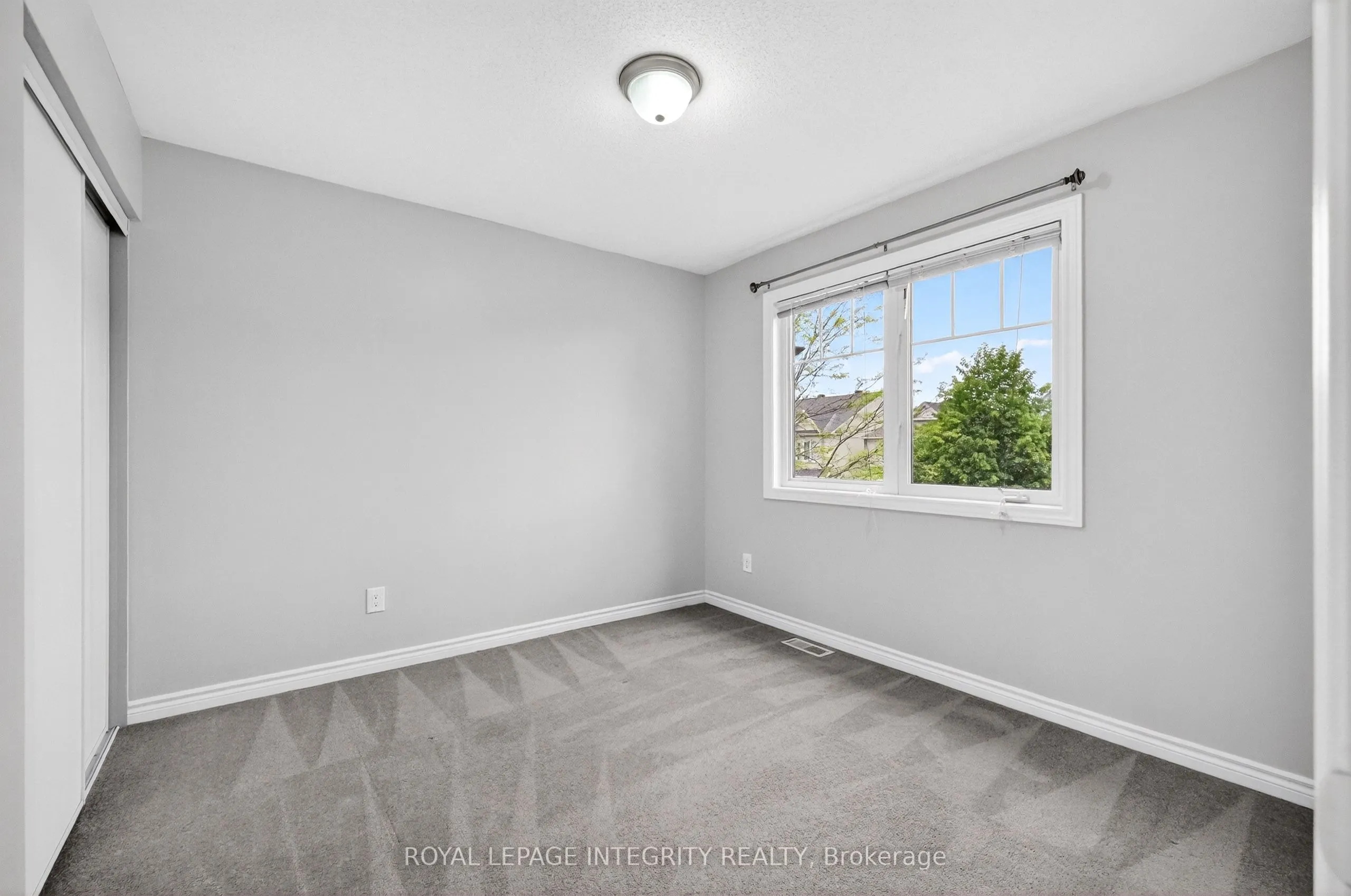 351 Gallantry Way