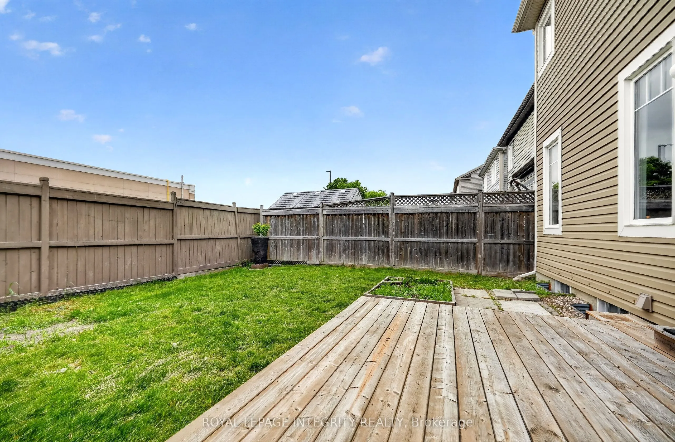 351 Gallantry Way