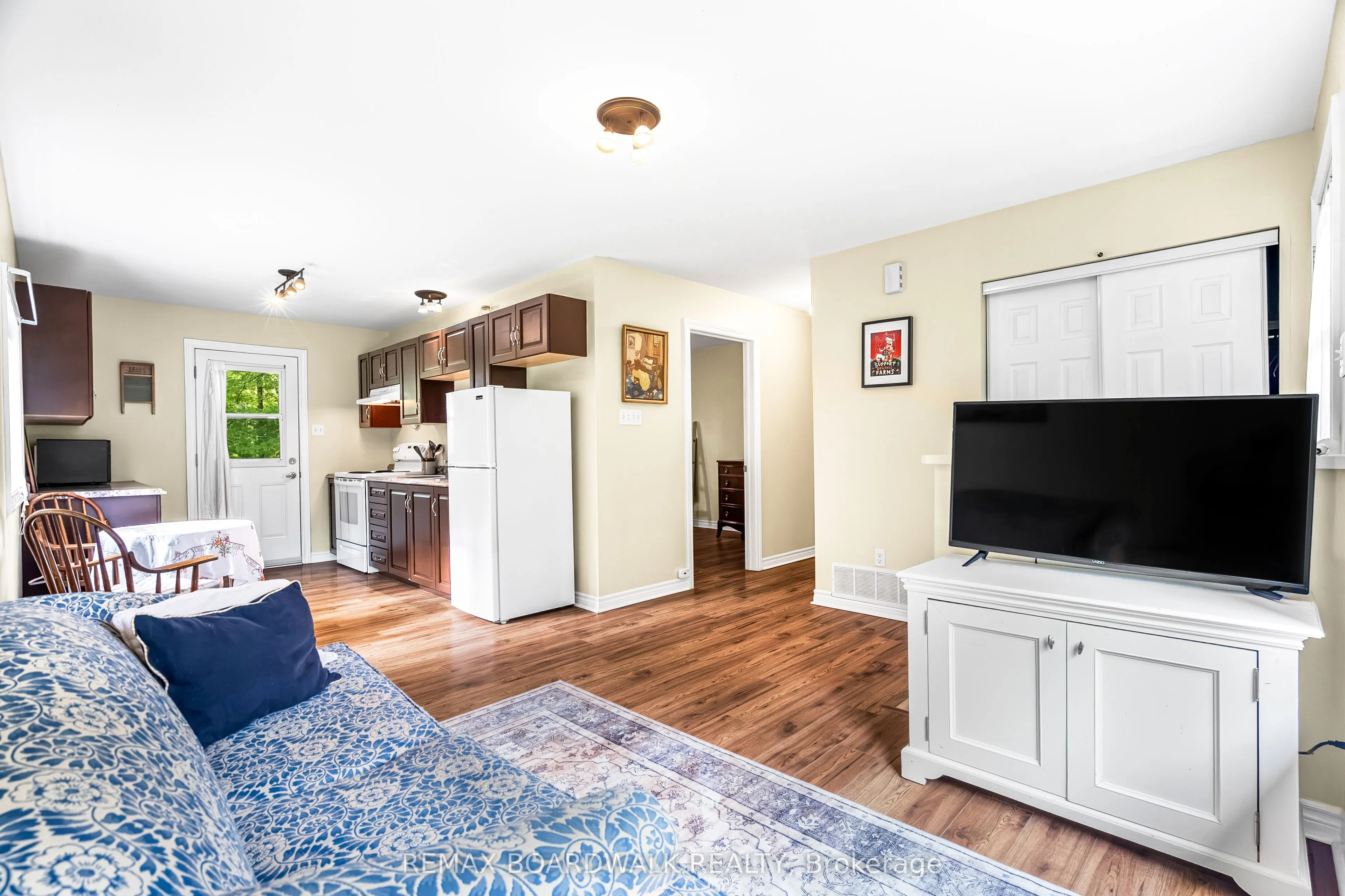 3099 8th Concession North Road