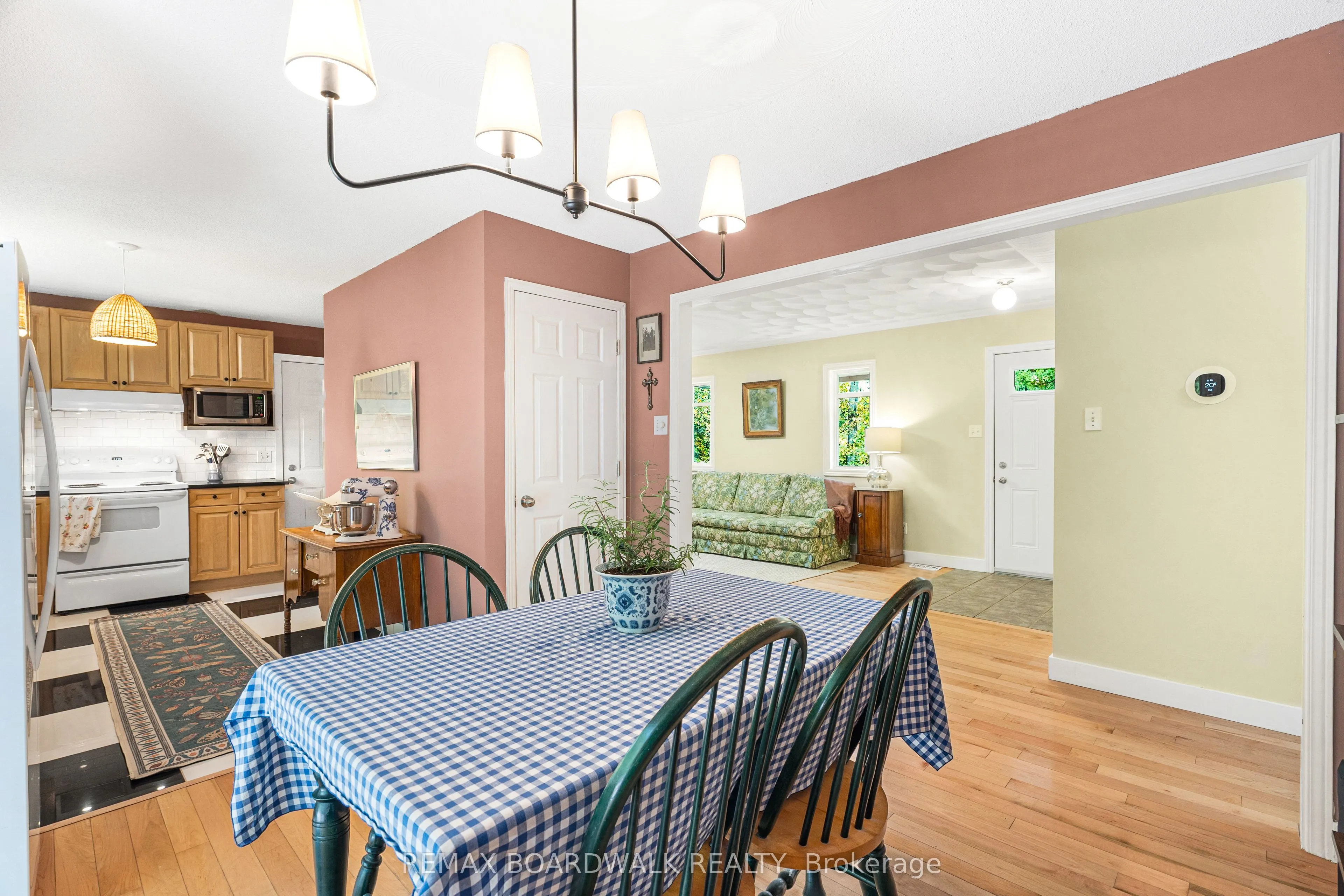 3099 8th Concession North Road