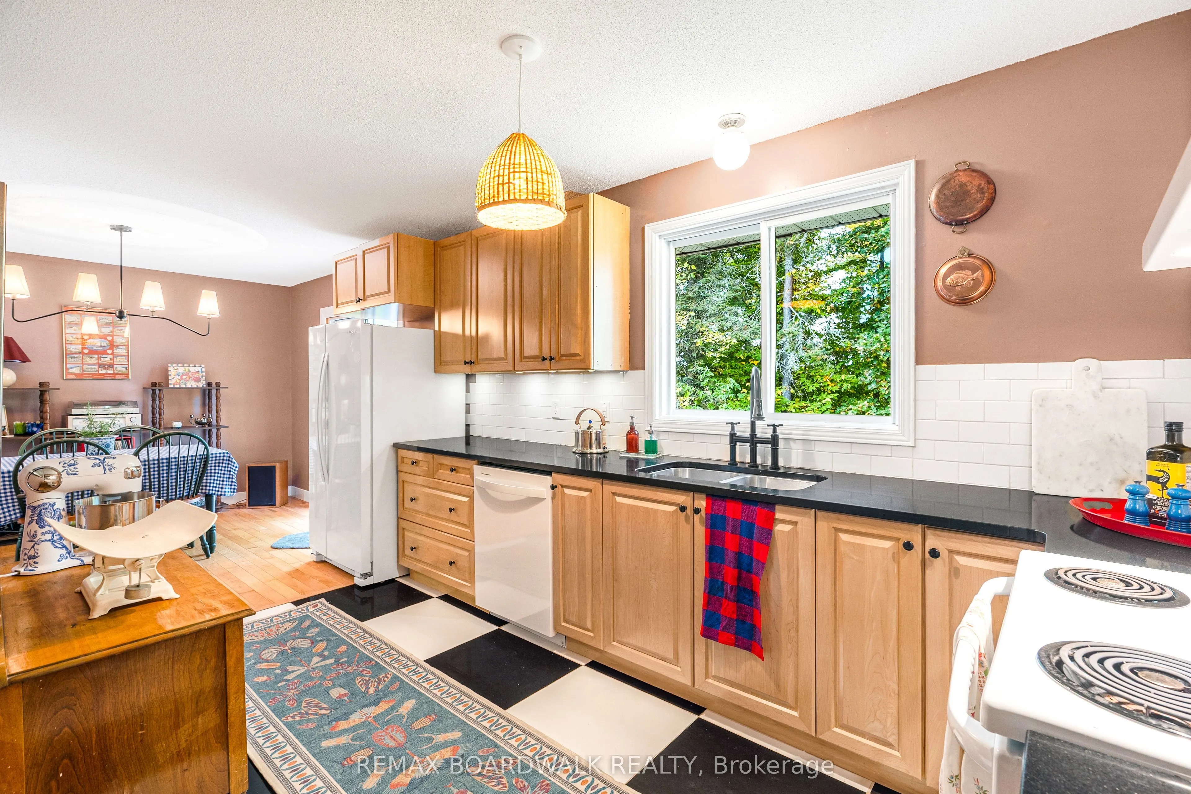 3099 8th Concession North Road