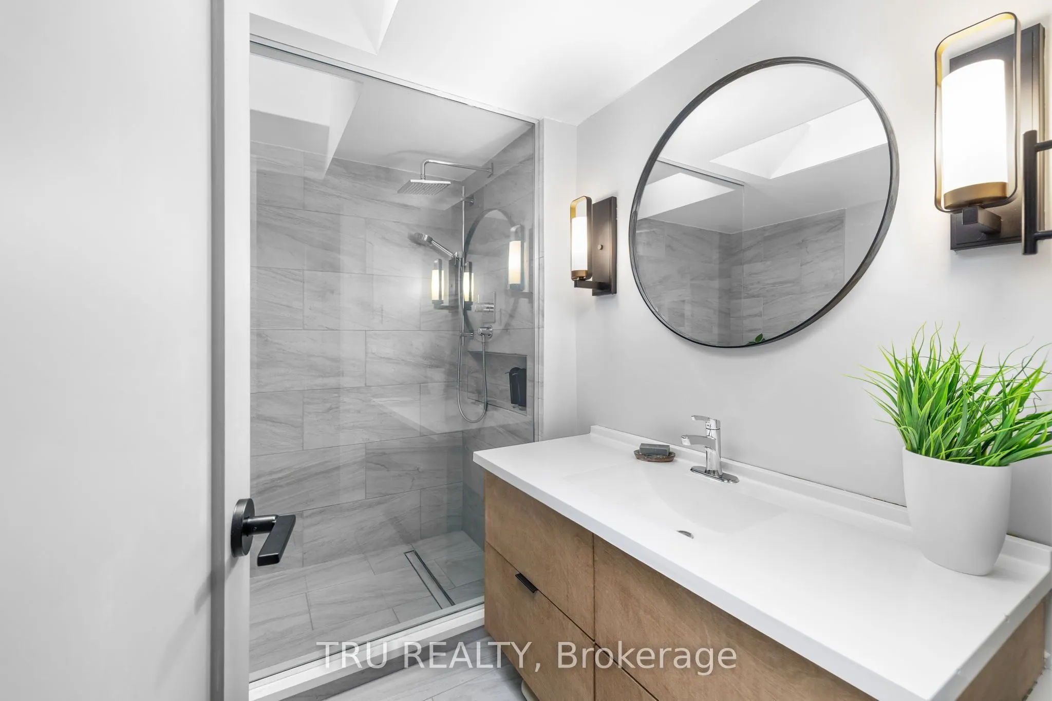62 Donald Street #408A