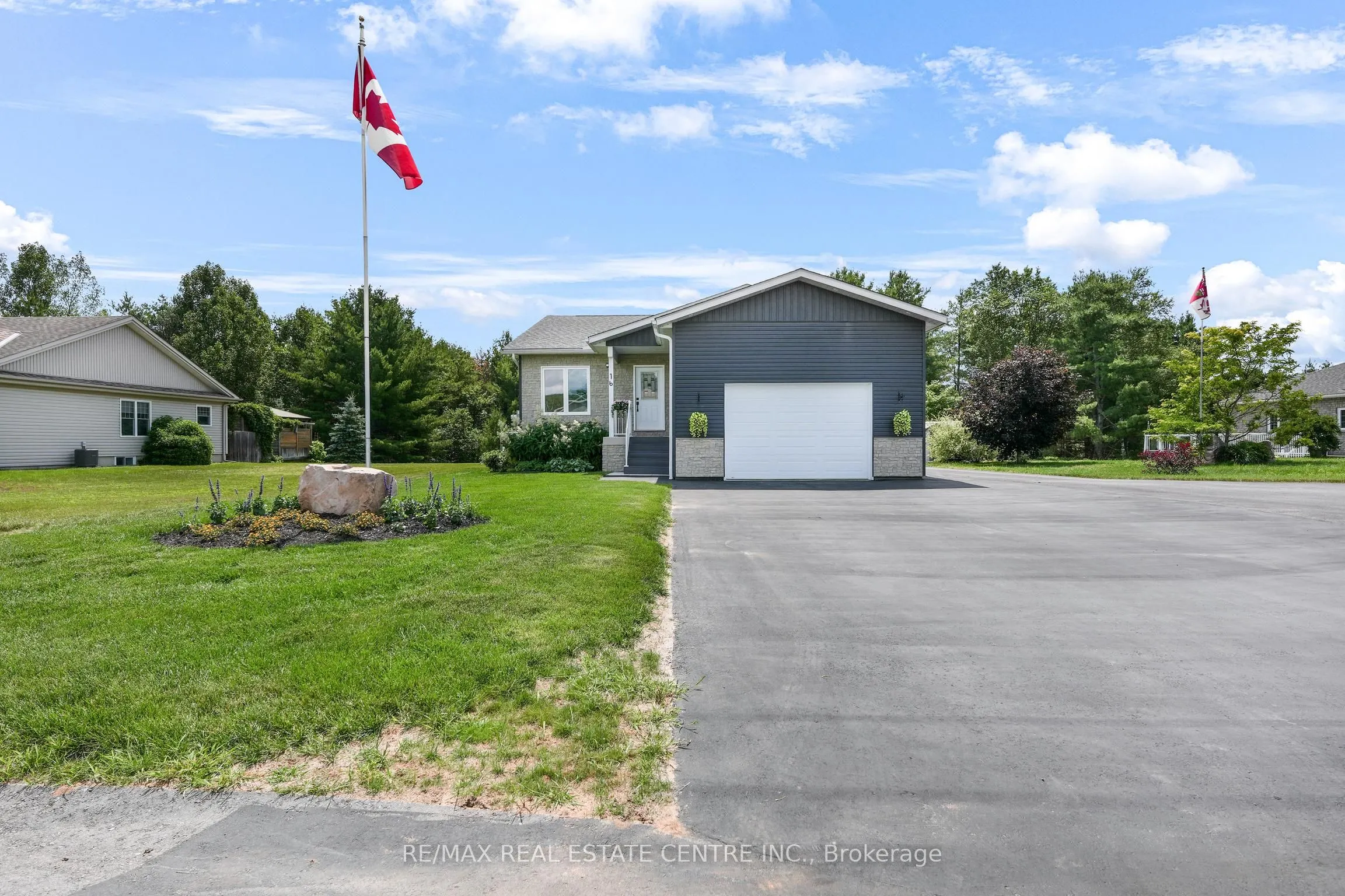 16 Williams Drive