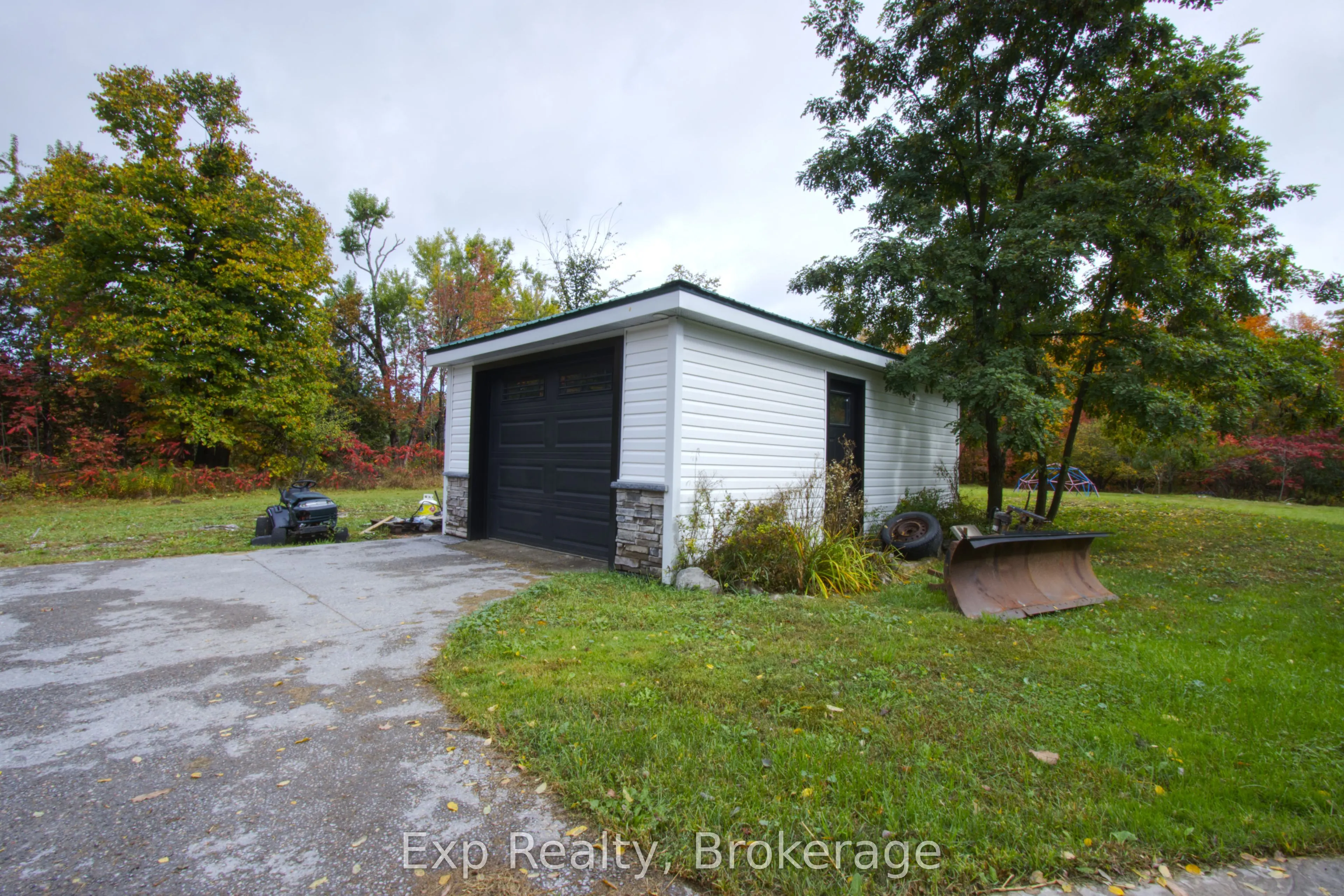 2988 County 44 Road