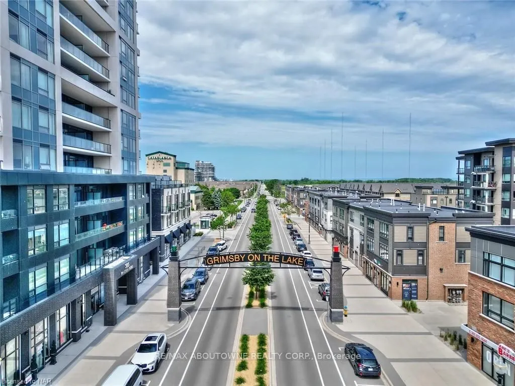 10 Concord Place #101