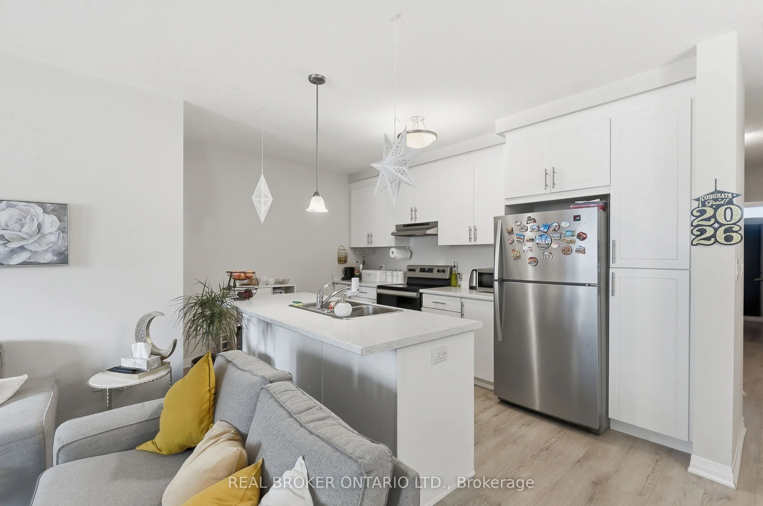 155 Thomas Slee Drive S #1 G