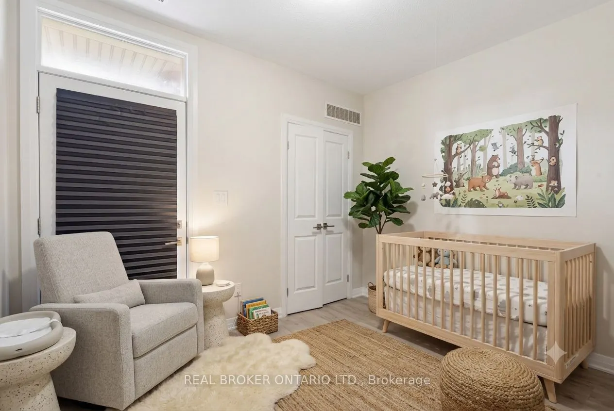 155 Thomas Slee Drive S #1 G