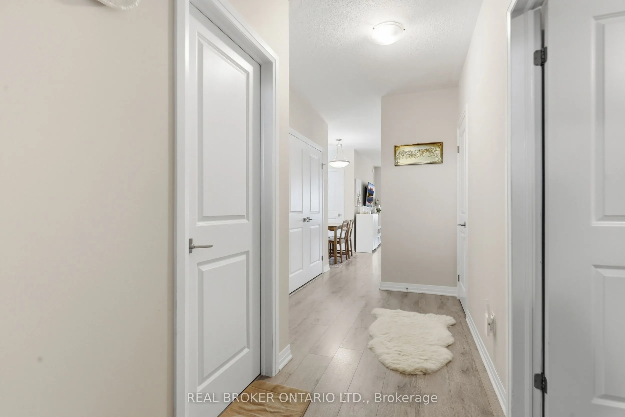 155 Thomas Slee Drive S #1 G