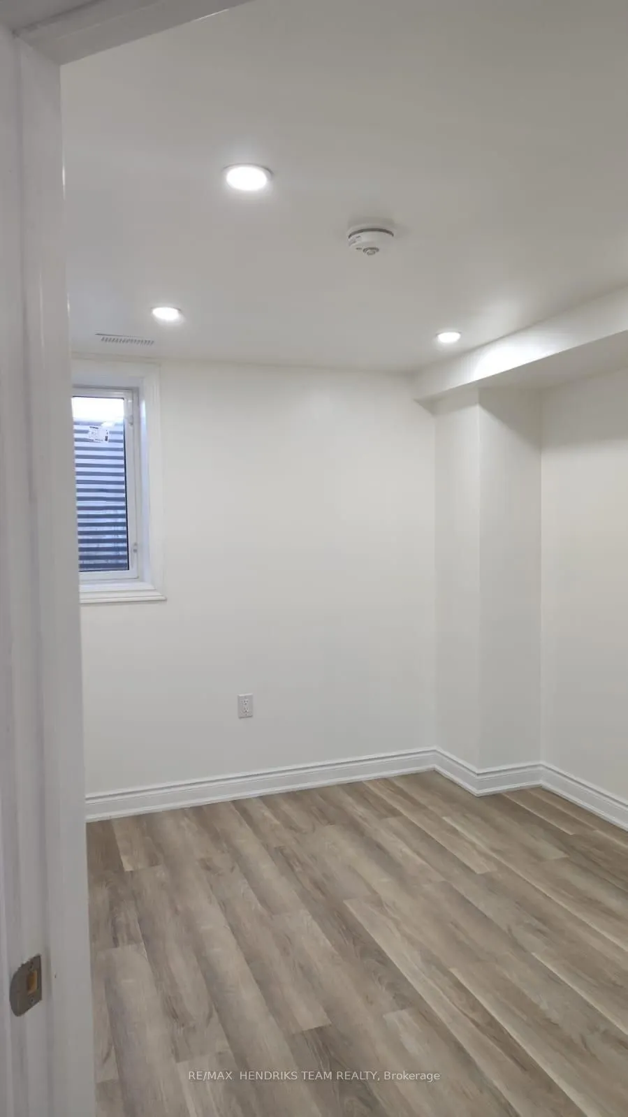 199 Port Crescent E #Basement