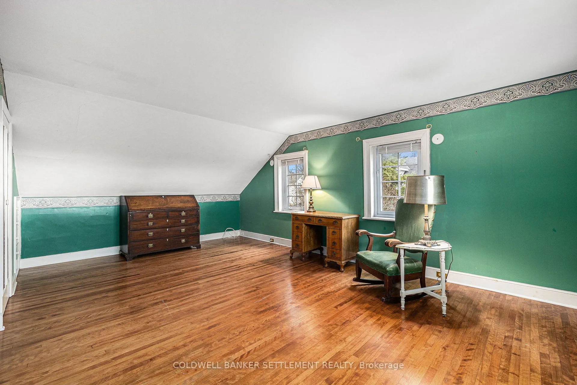 68 Wilson Street W