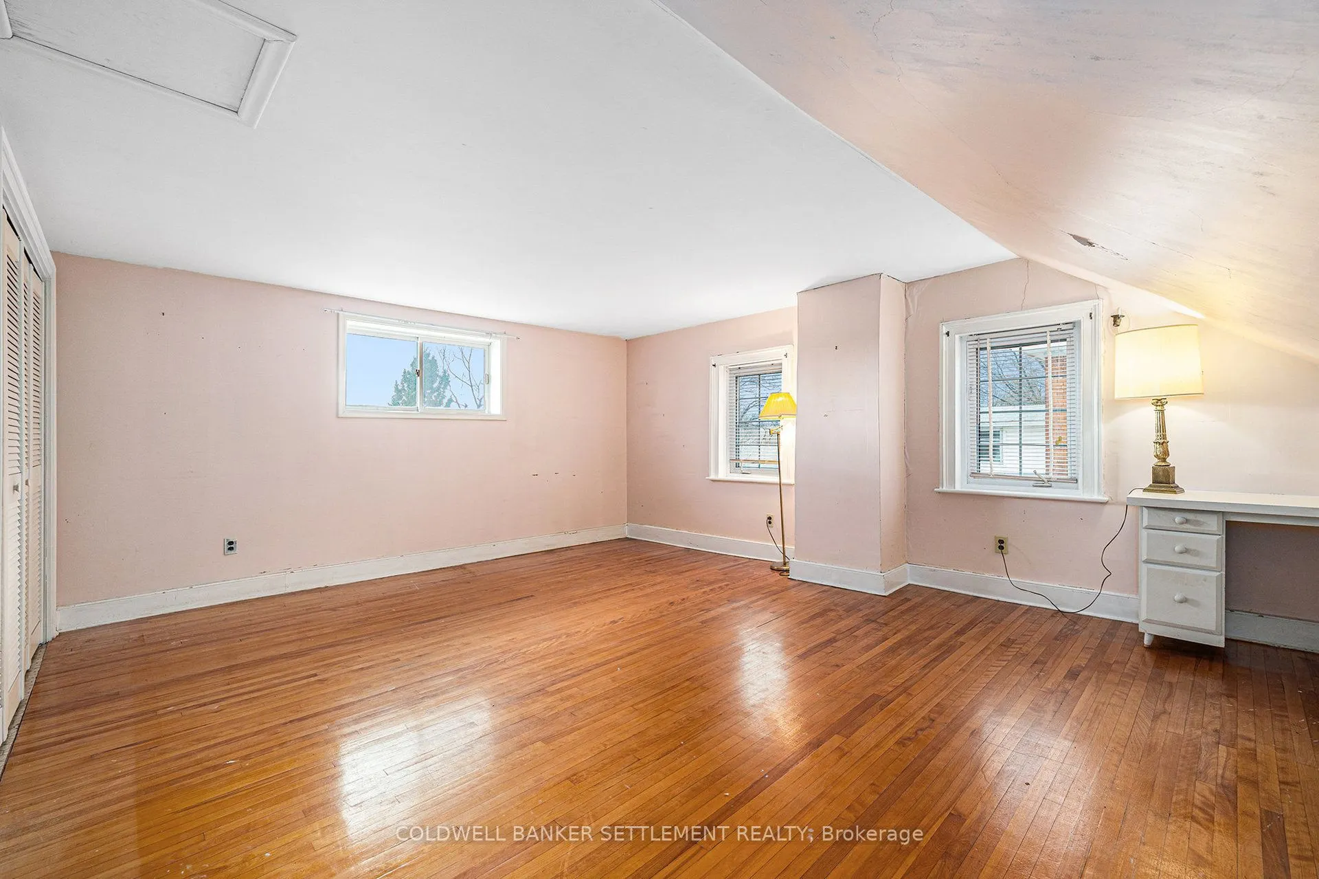 68 Wilson Street W