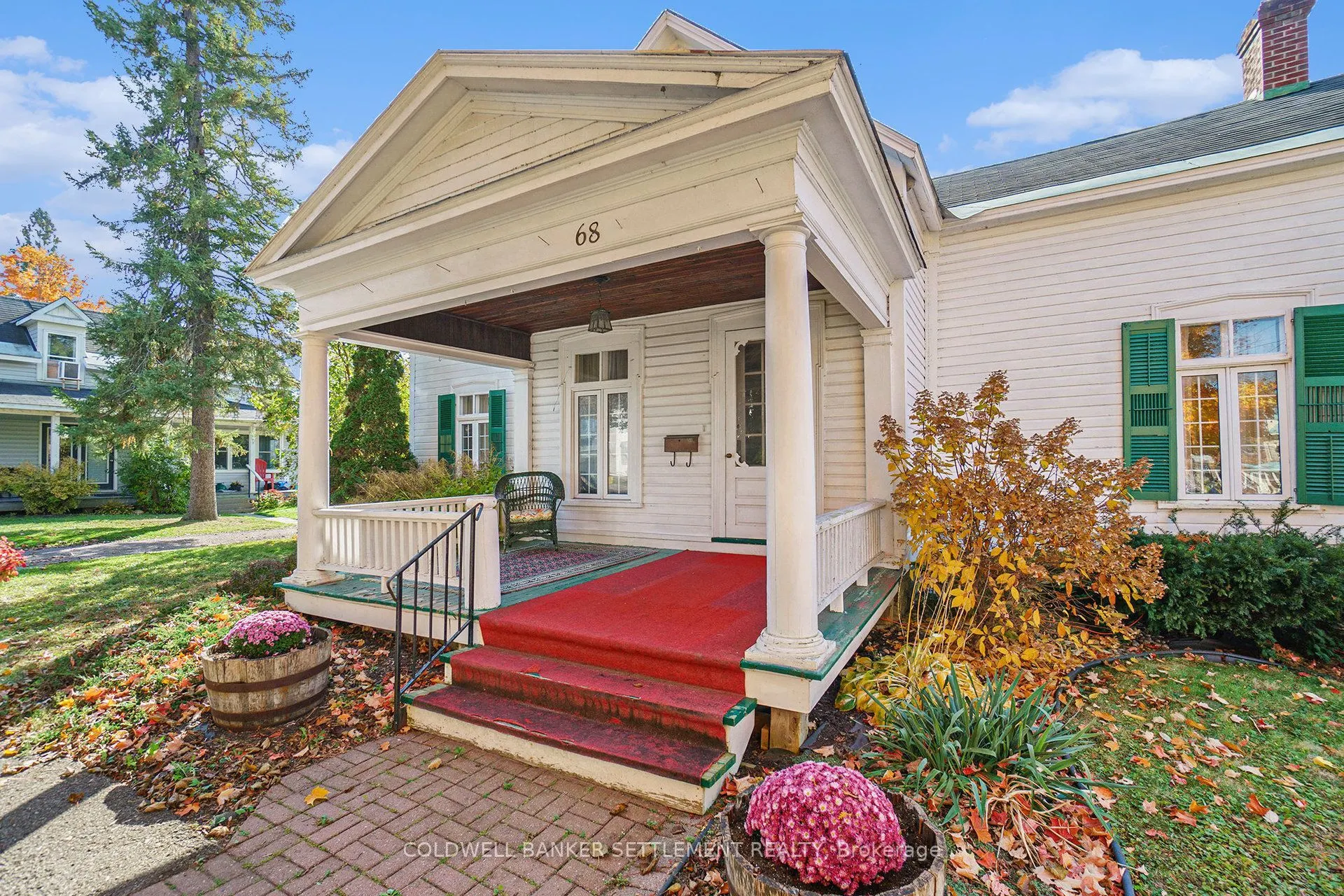 68 Wilson Street W