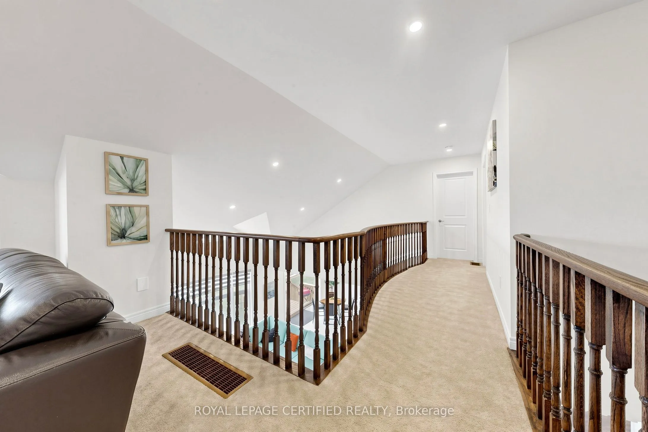 31 wellers Way