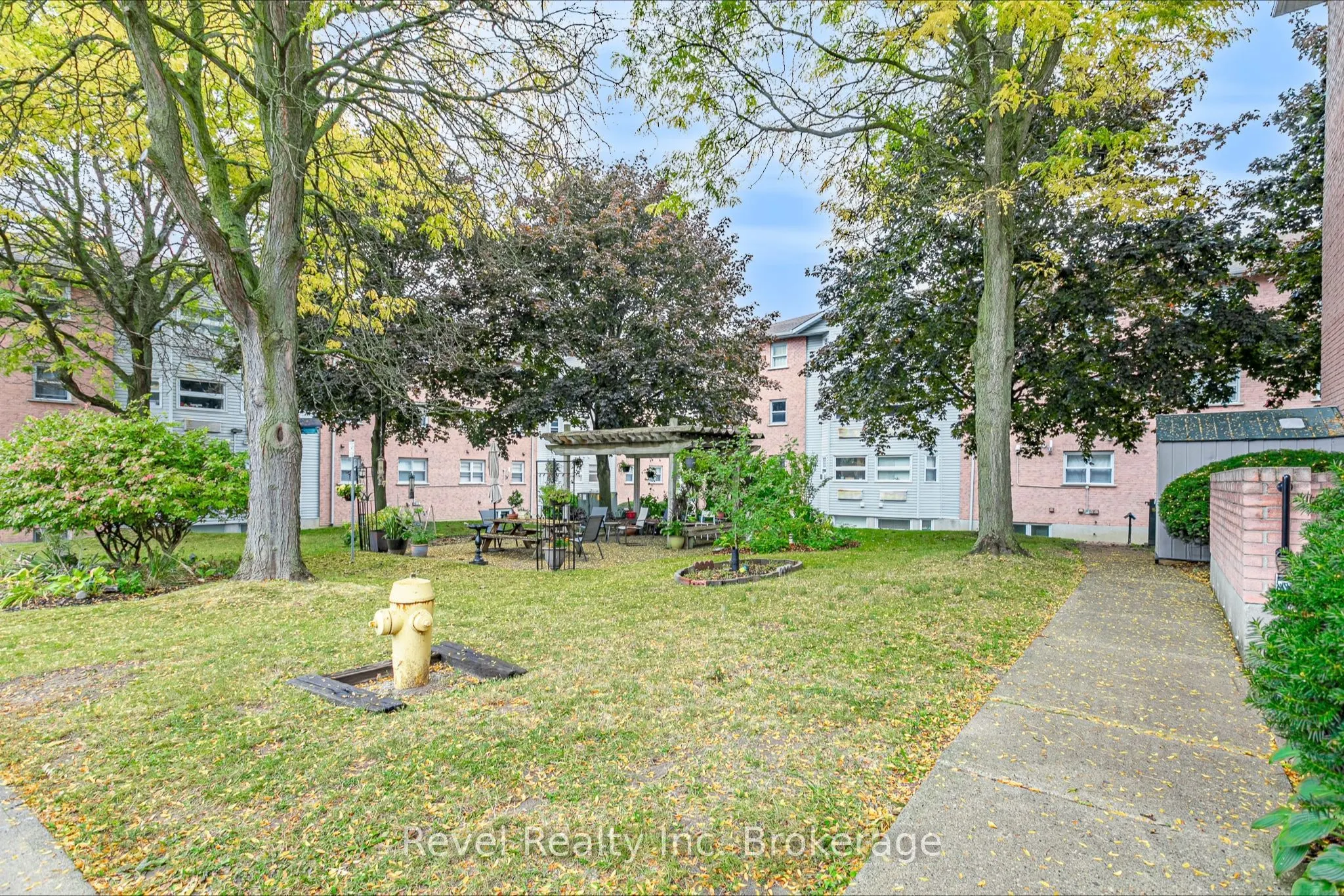 56 Hiawatha Road #47