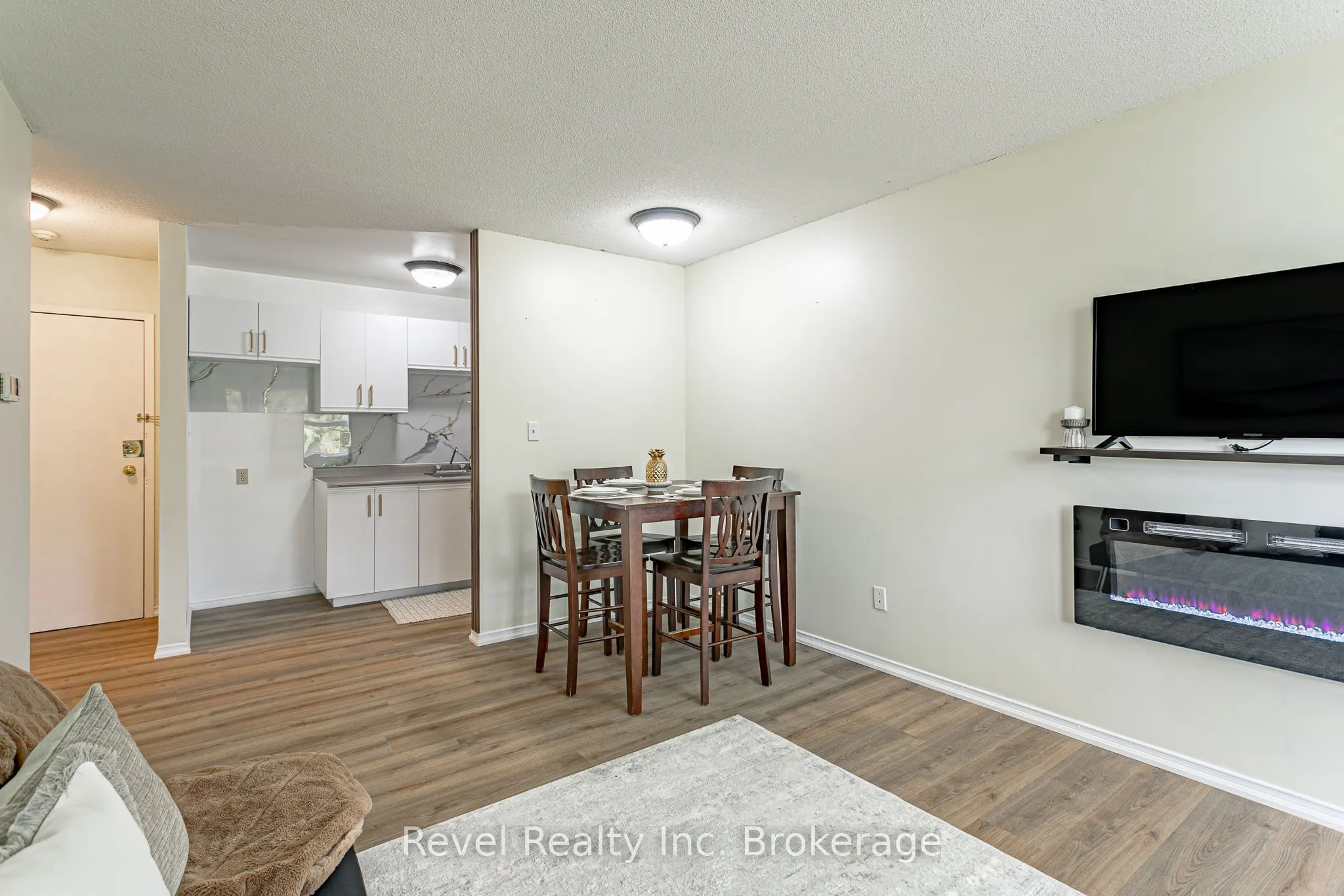 56 Hiawatha Road #47