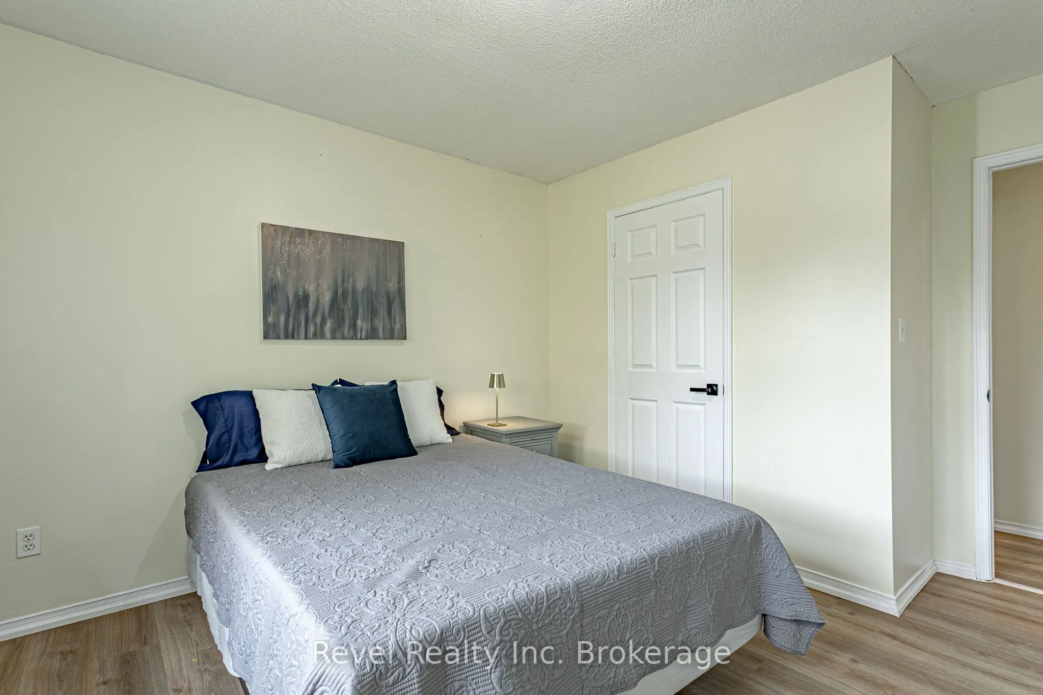 56 Hiawatha Road #47
