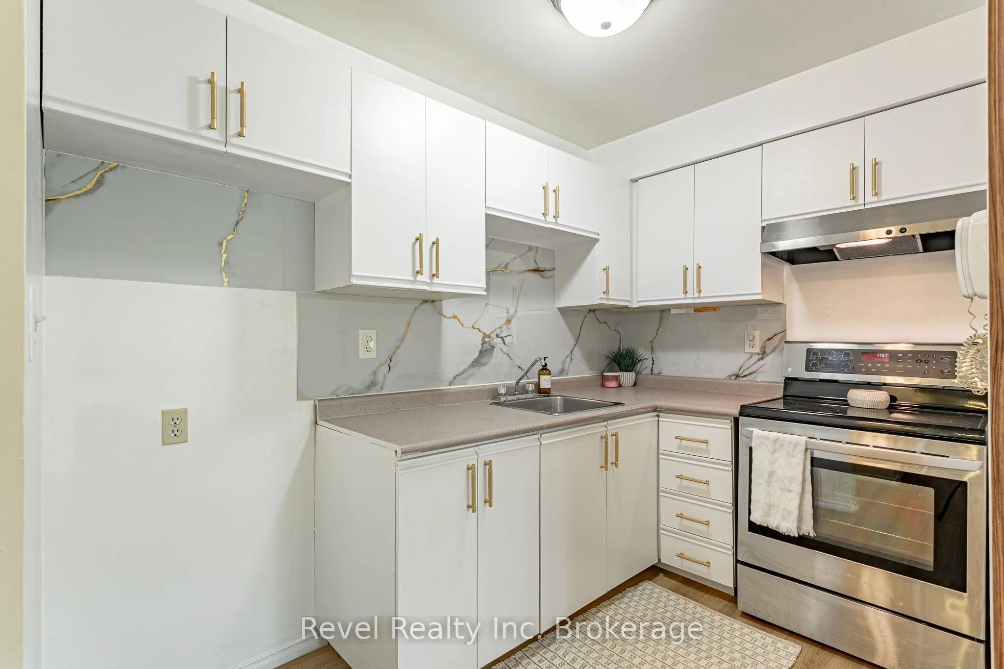 56 Hiawatha Road #47