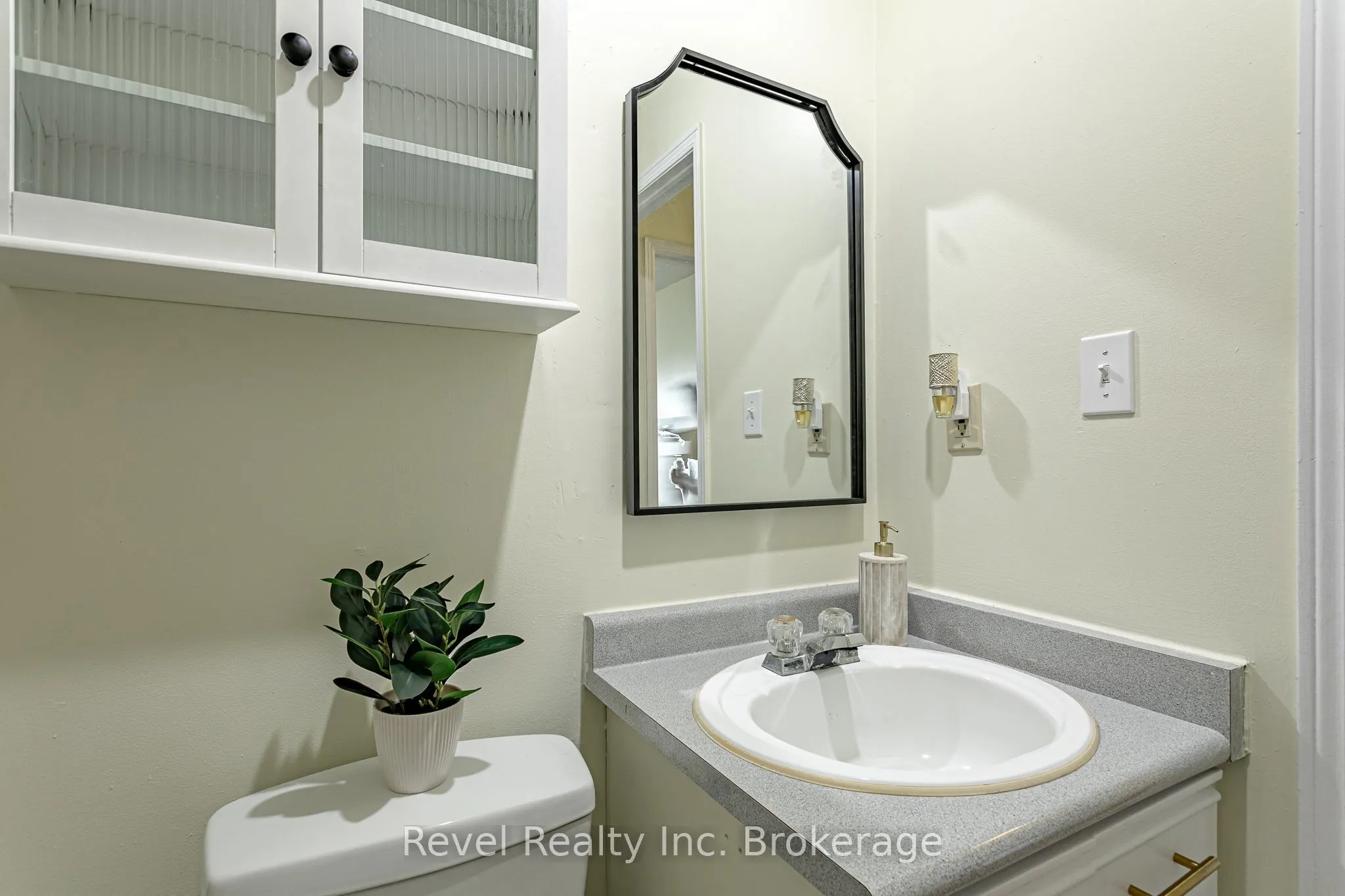 56 Hiawatha Road #47