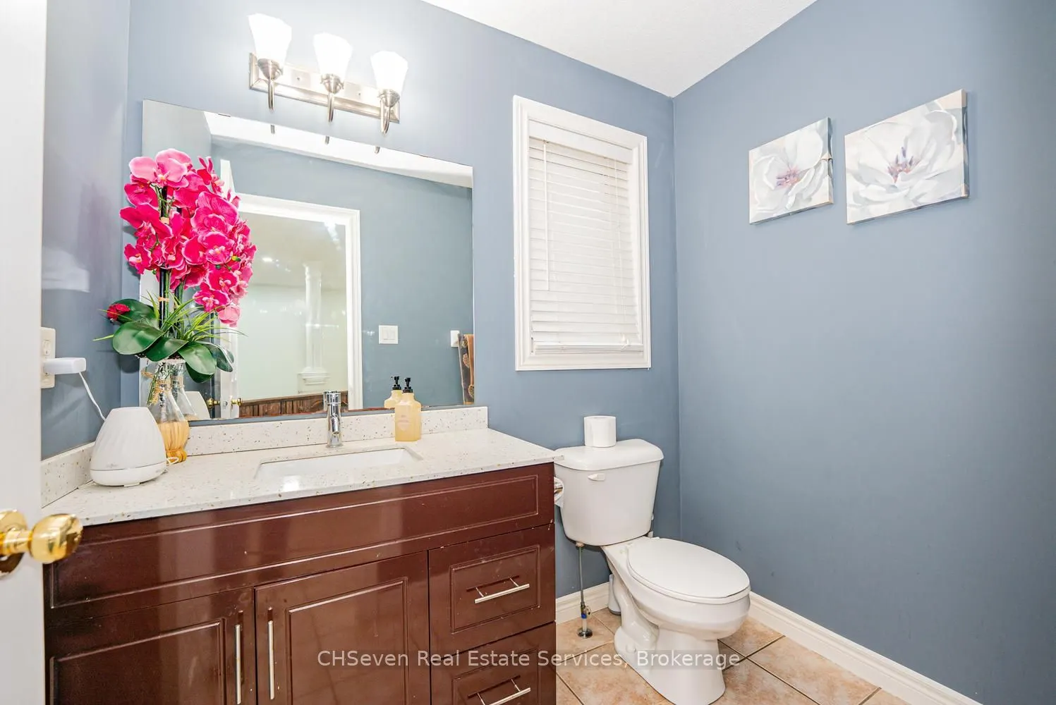 373 Thomas Slee Drive