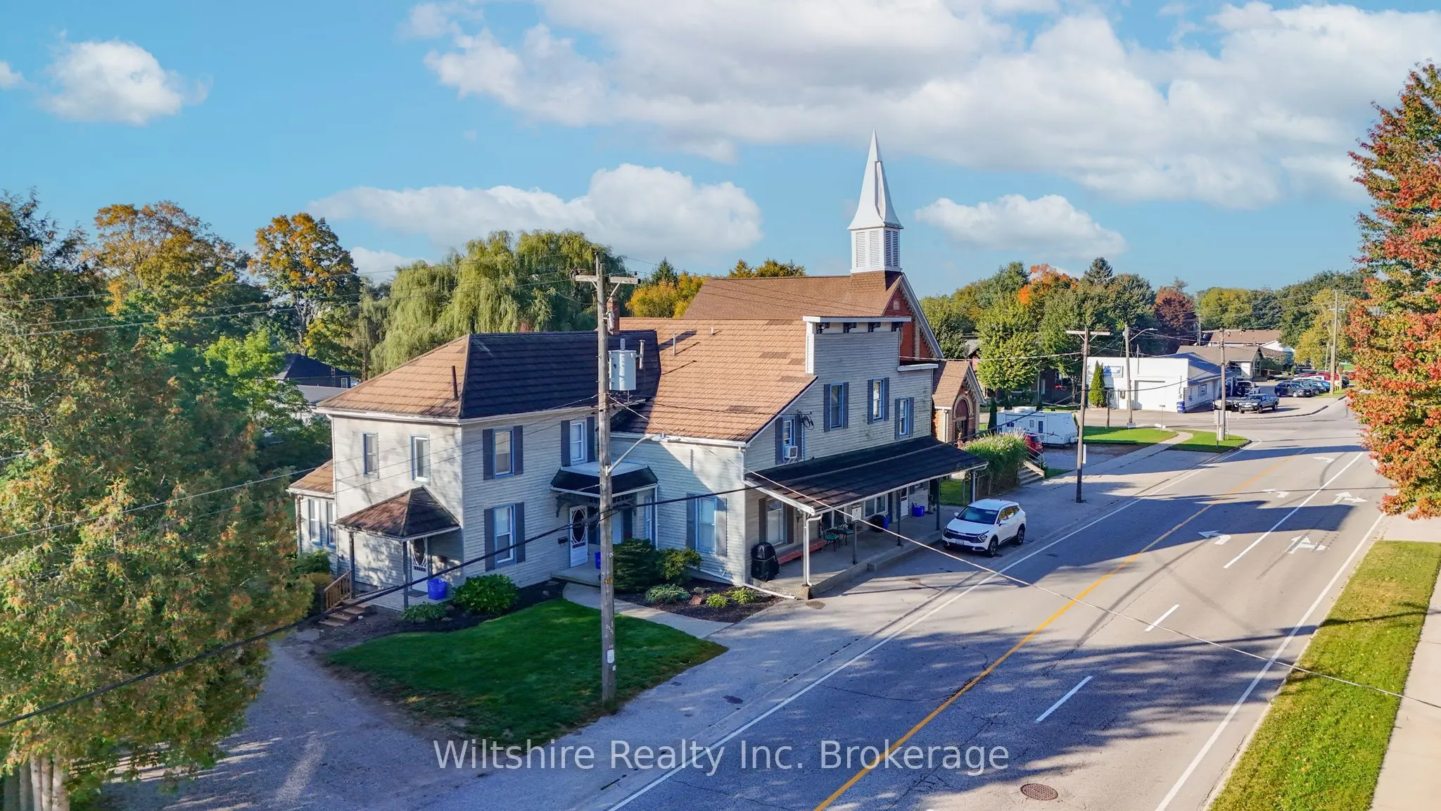 407 Main Street E