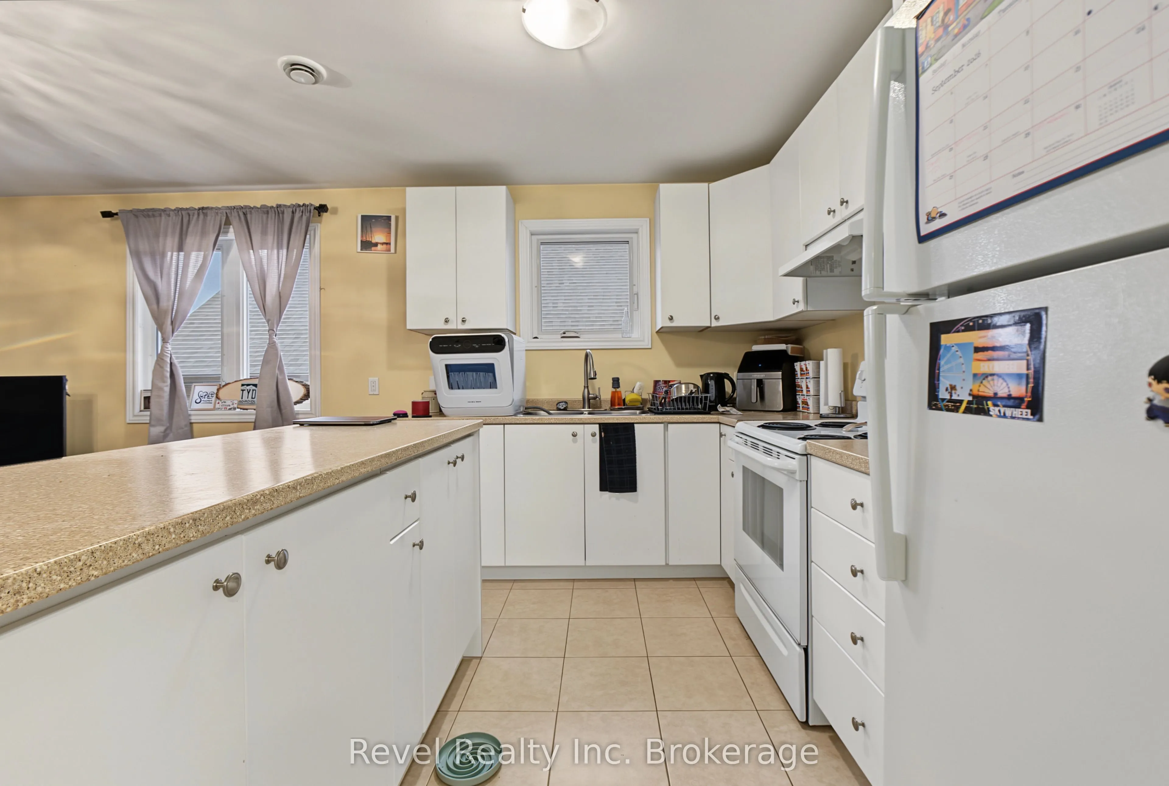 373 First Avenue E