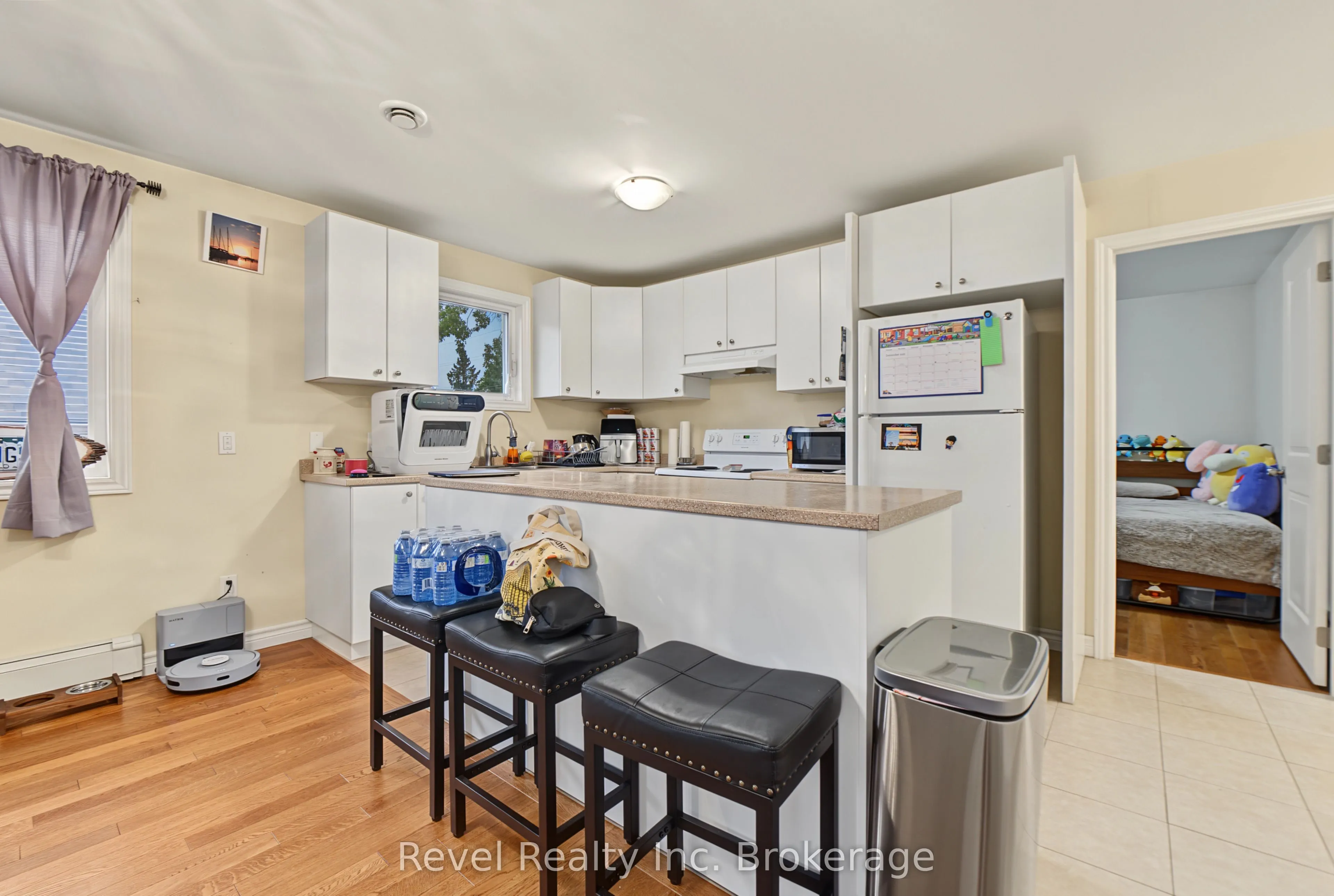 373 First Avenue E
