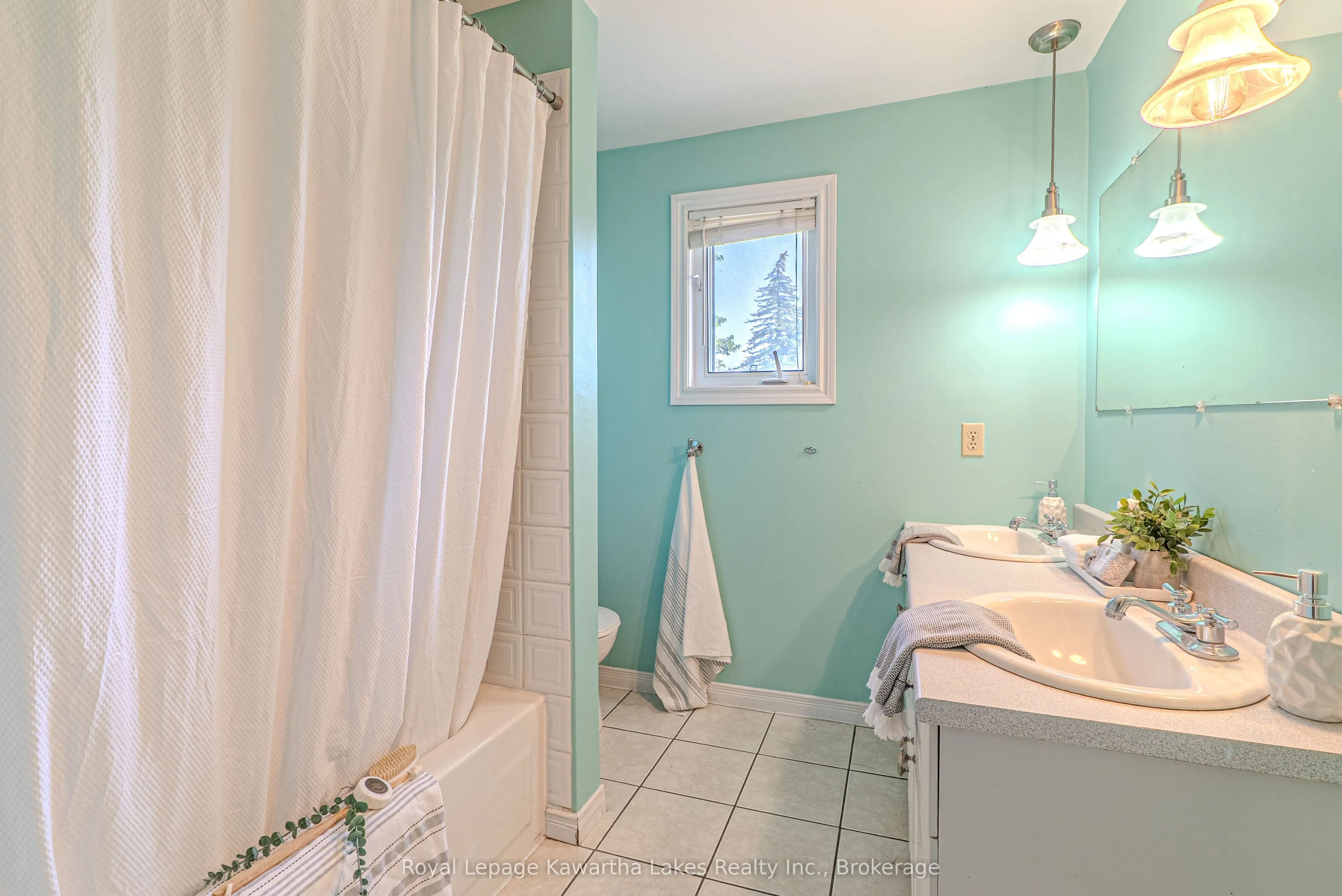 60 Sanderling Crescent