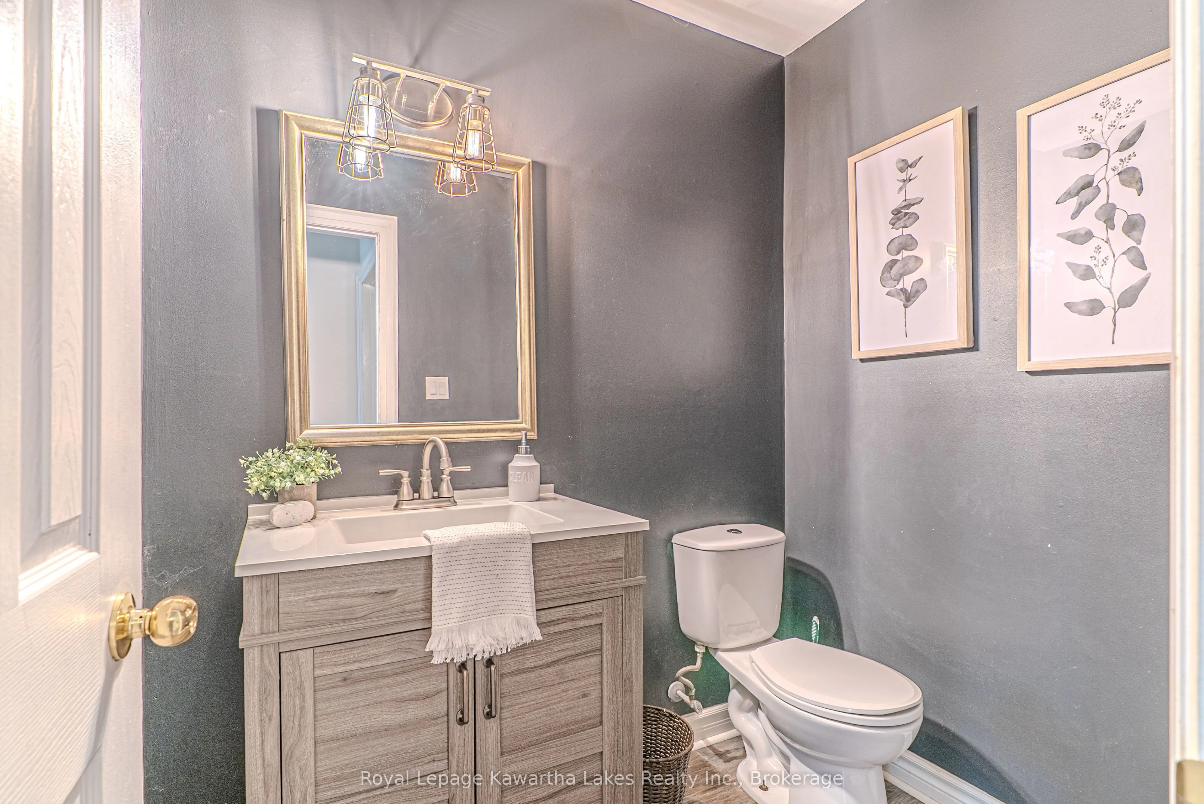 60 Sanderling Crescent