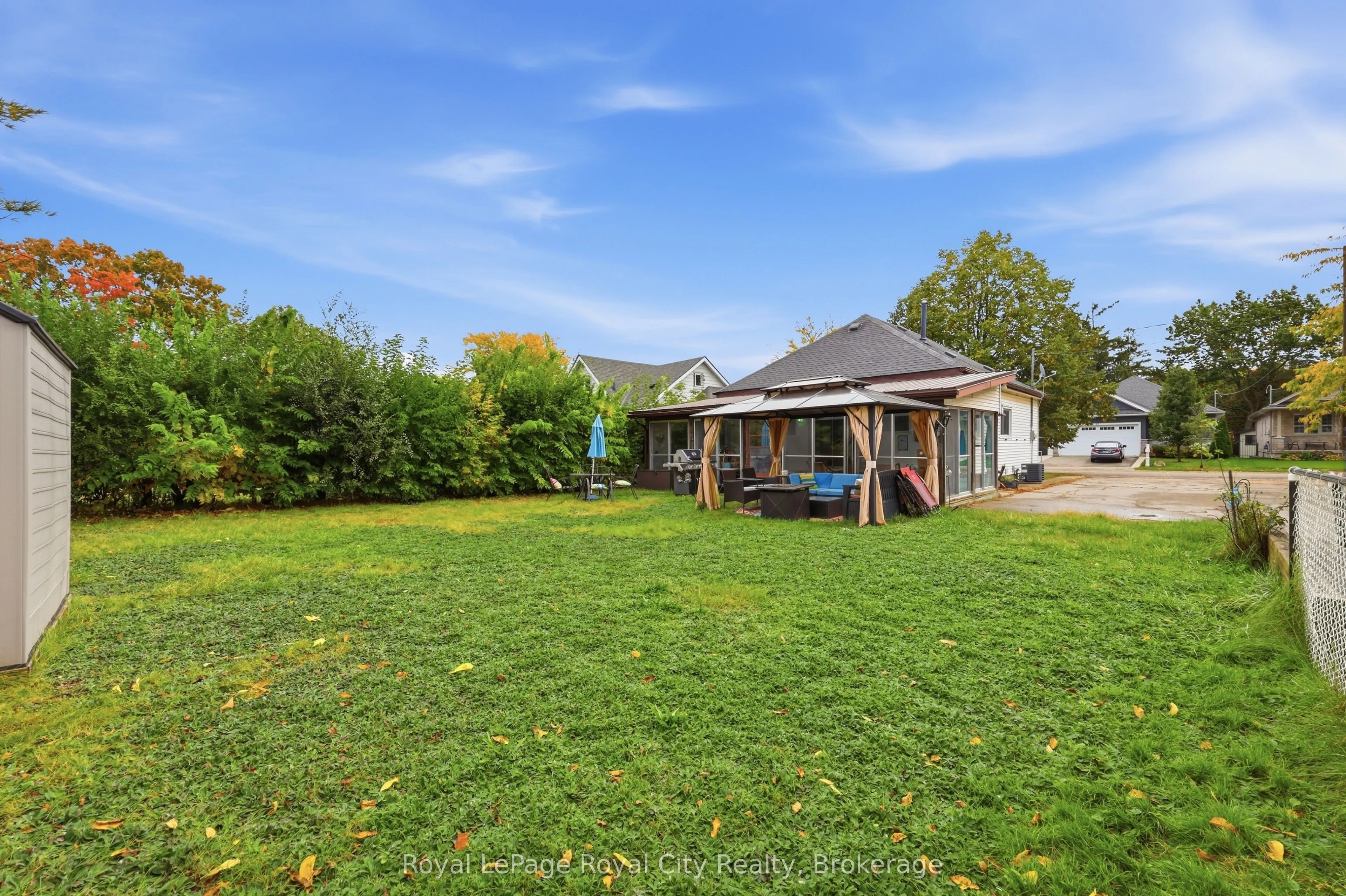 22 Hill Avenue