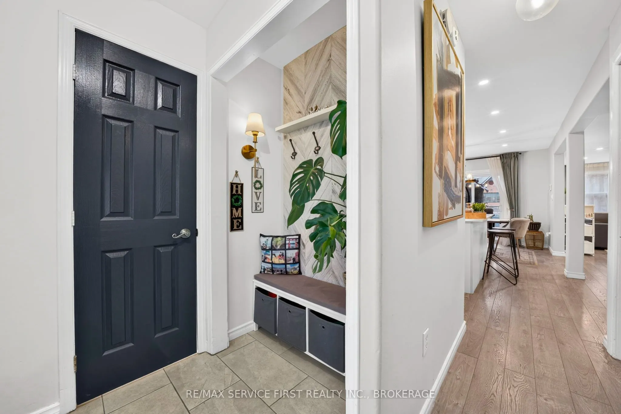 1362 Thornwood Crescent