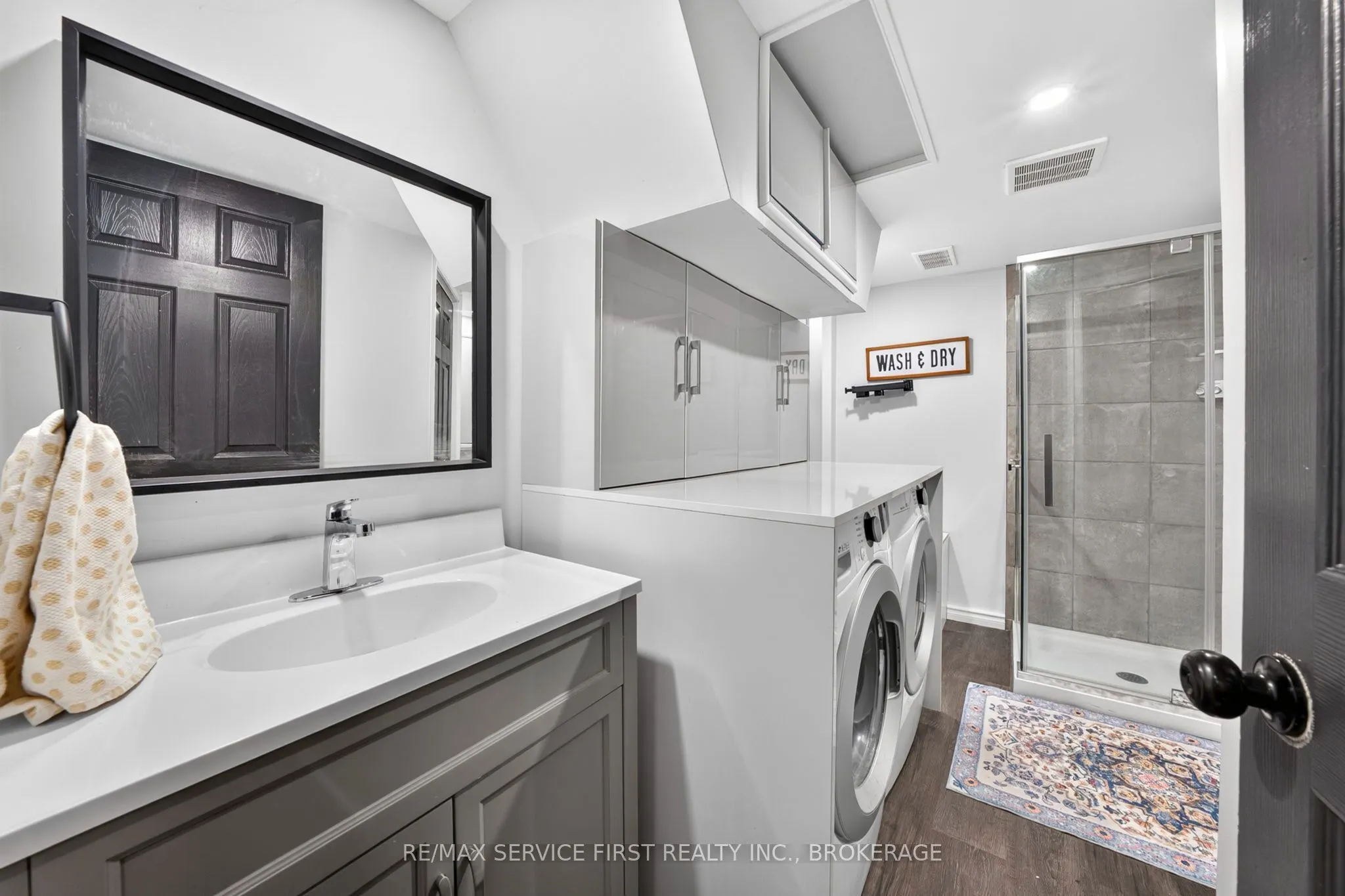 1362 Thornwood Crescent