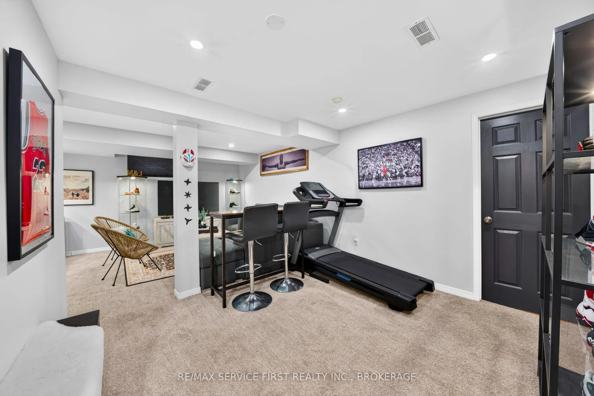 1362 Thornwood Crescent