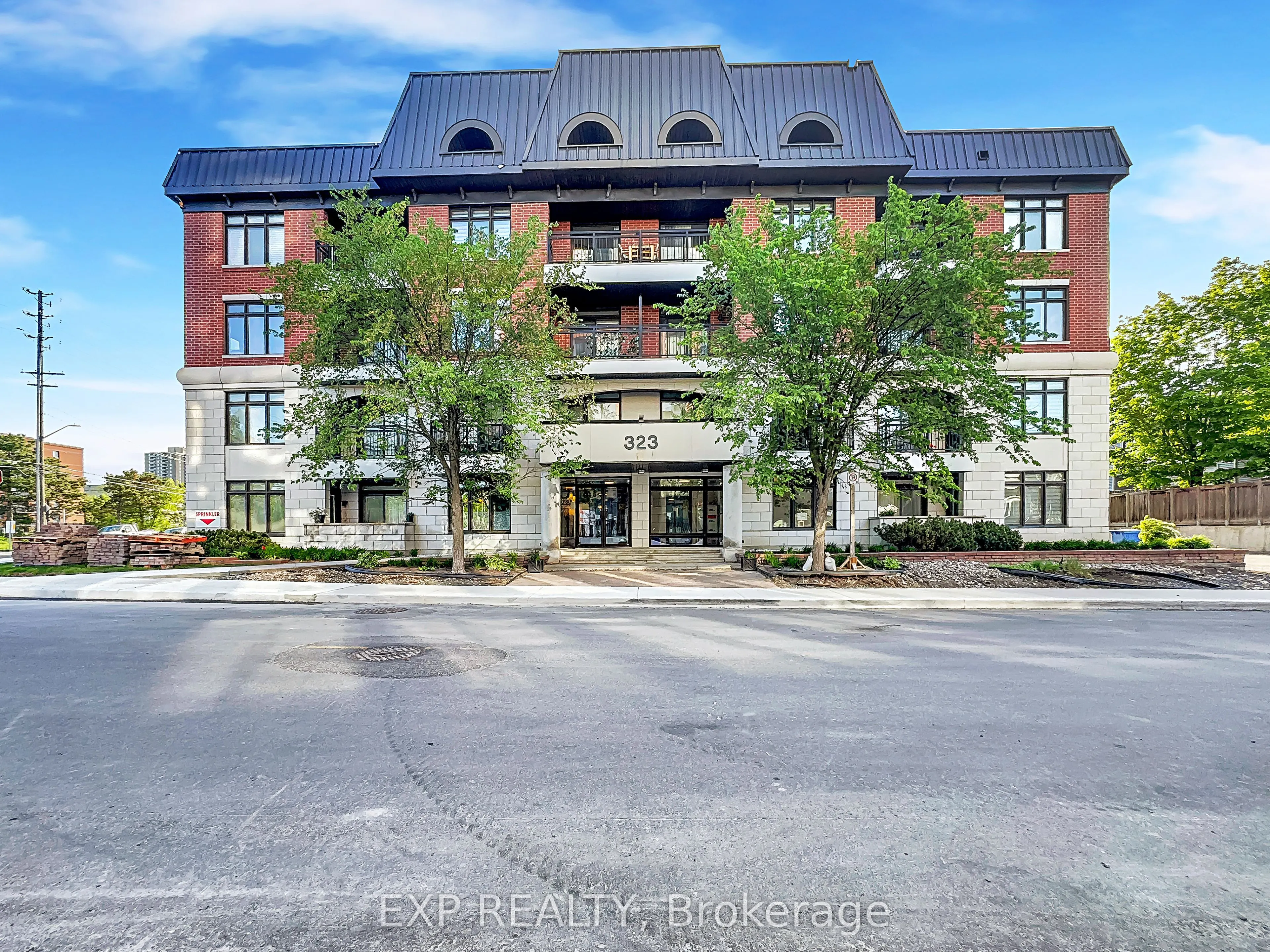 323 Winona Avenue #10