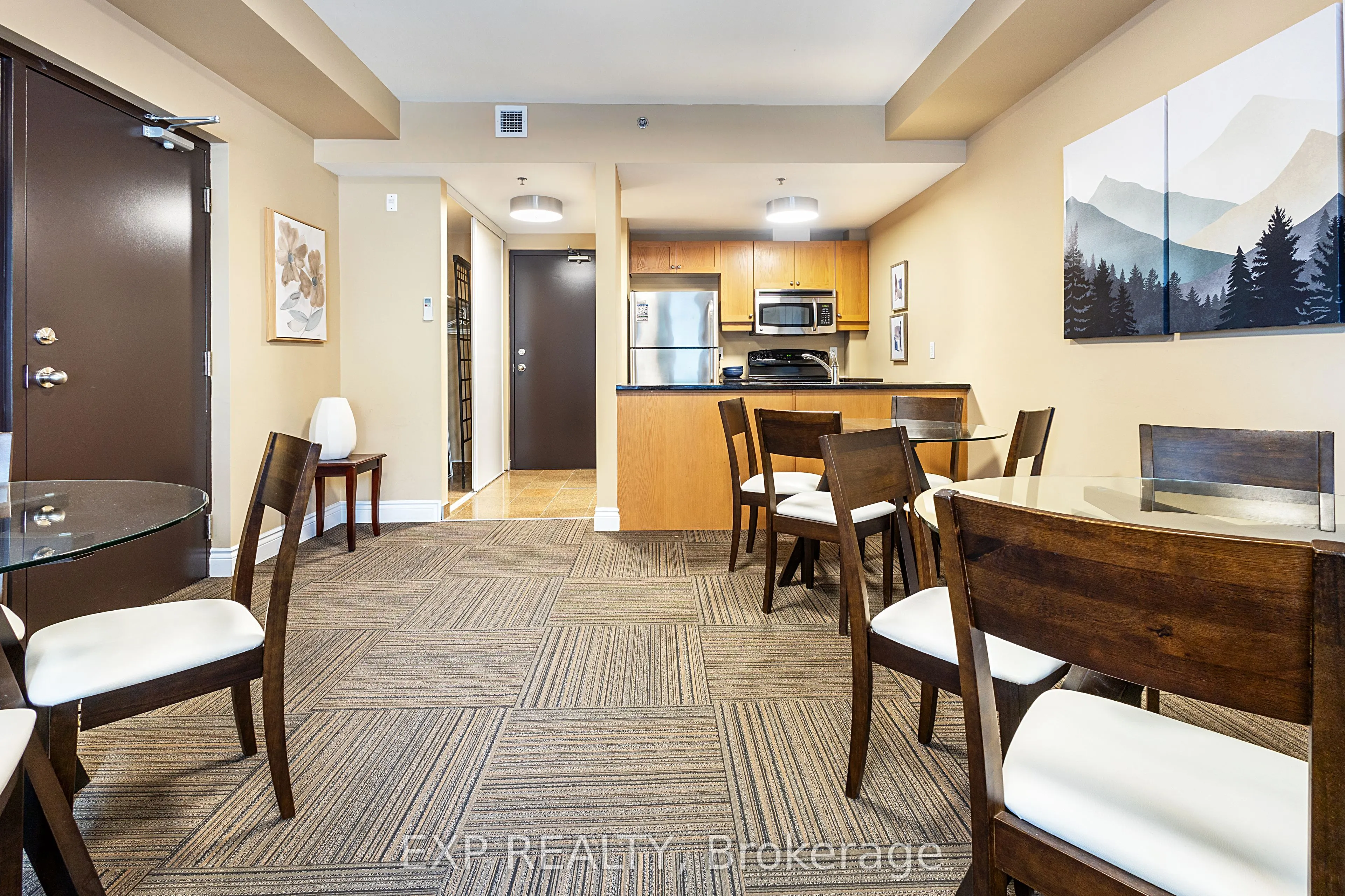 323 Winona Avenue #10