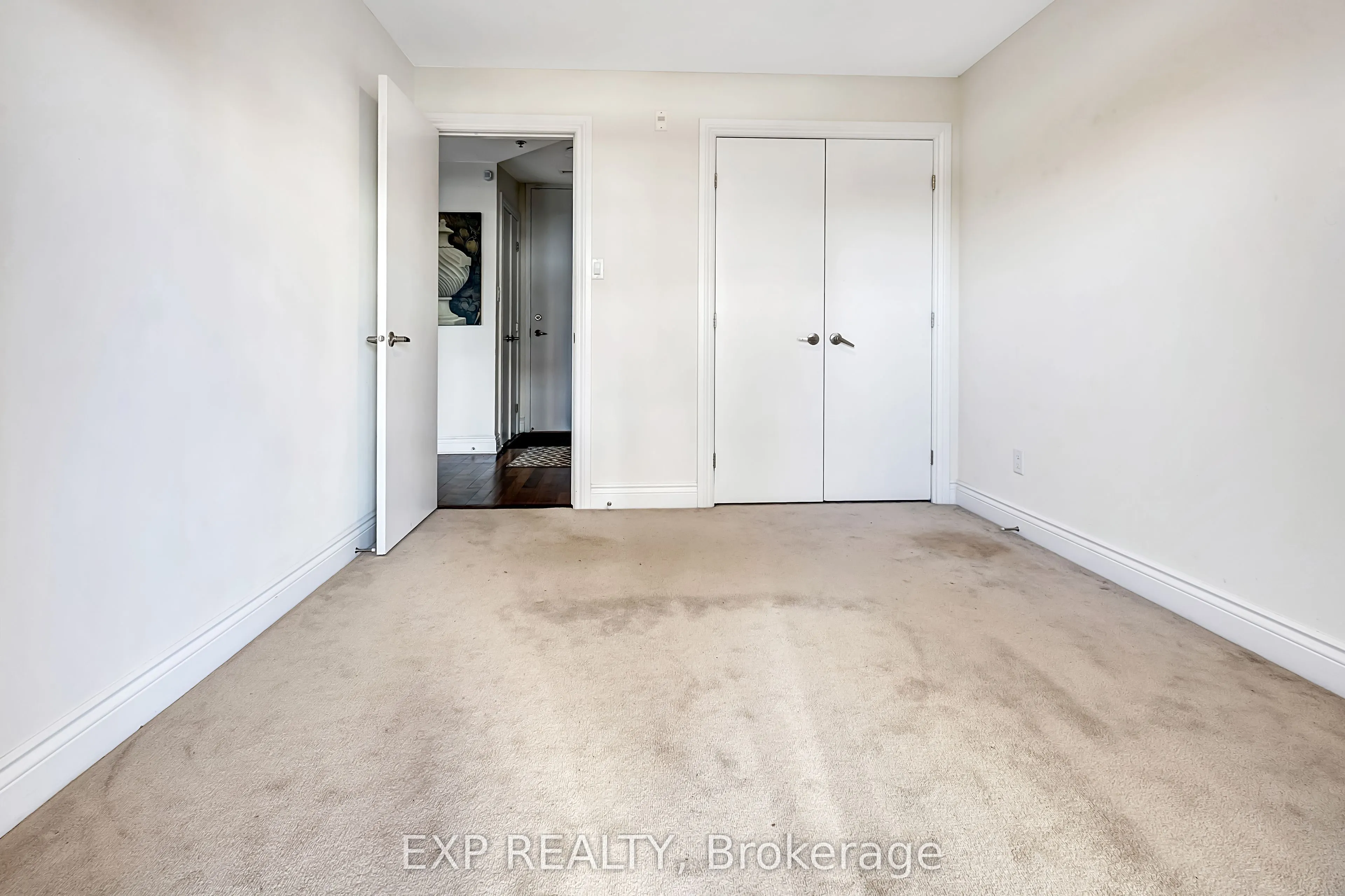 323 Winona Avenue #10
