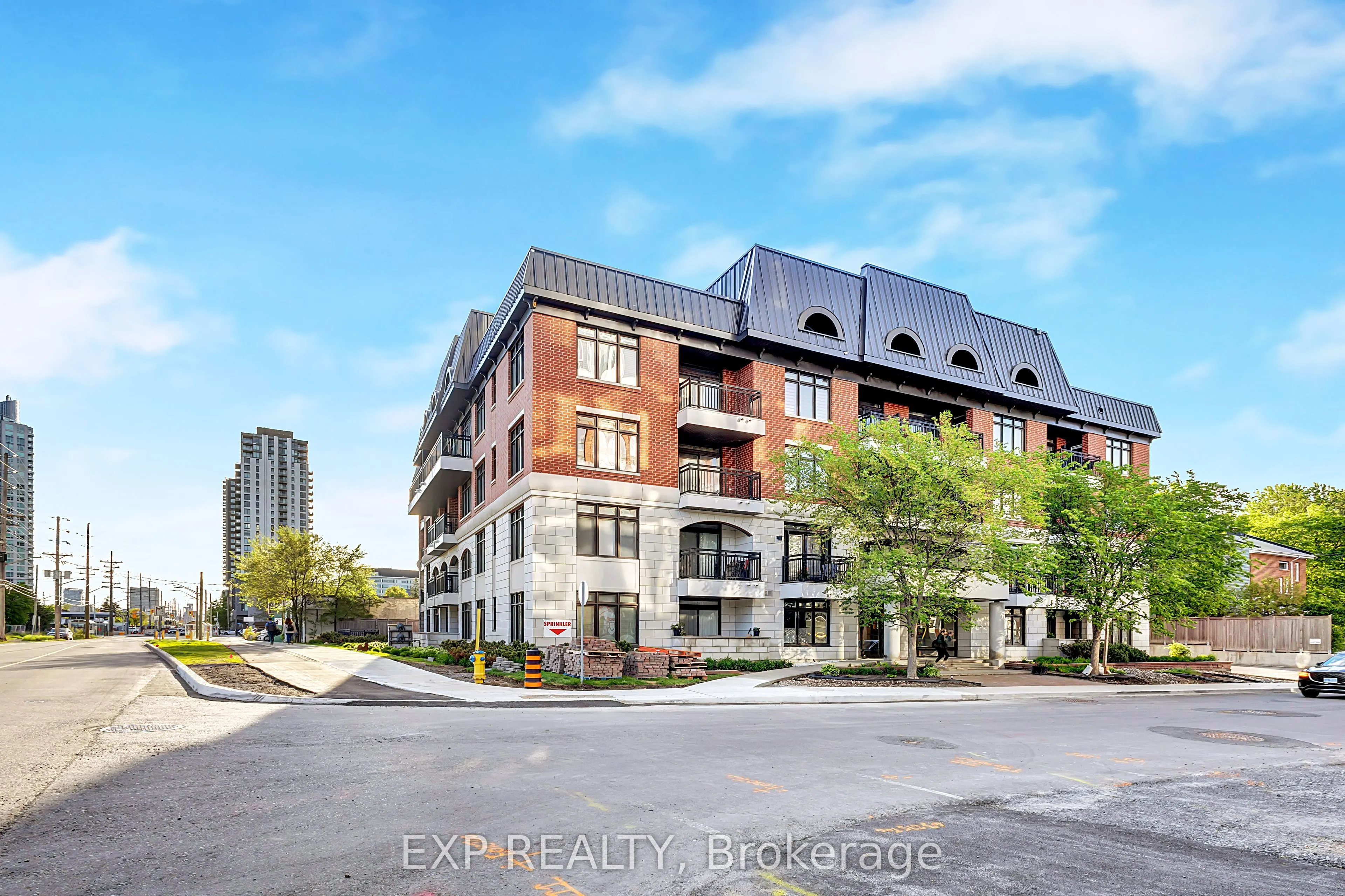 323 Winona Avenue #10
