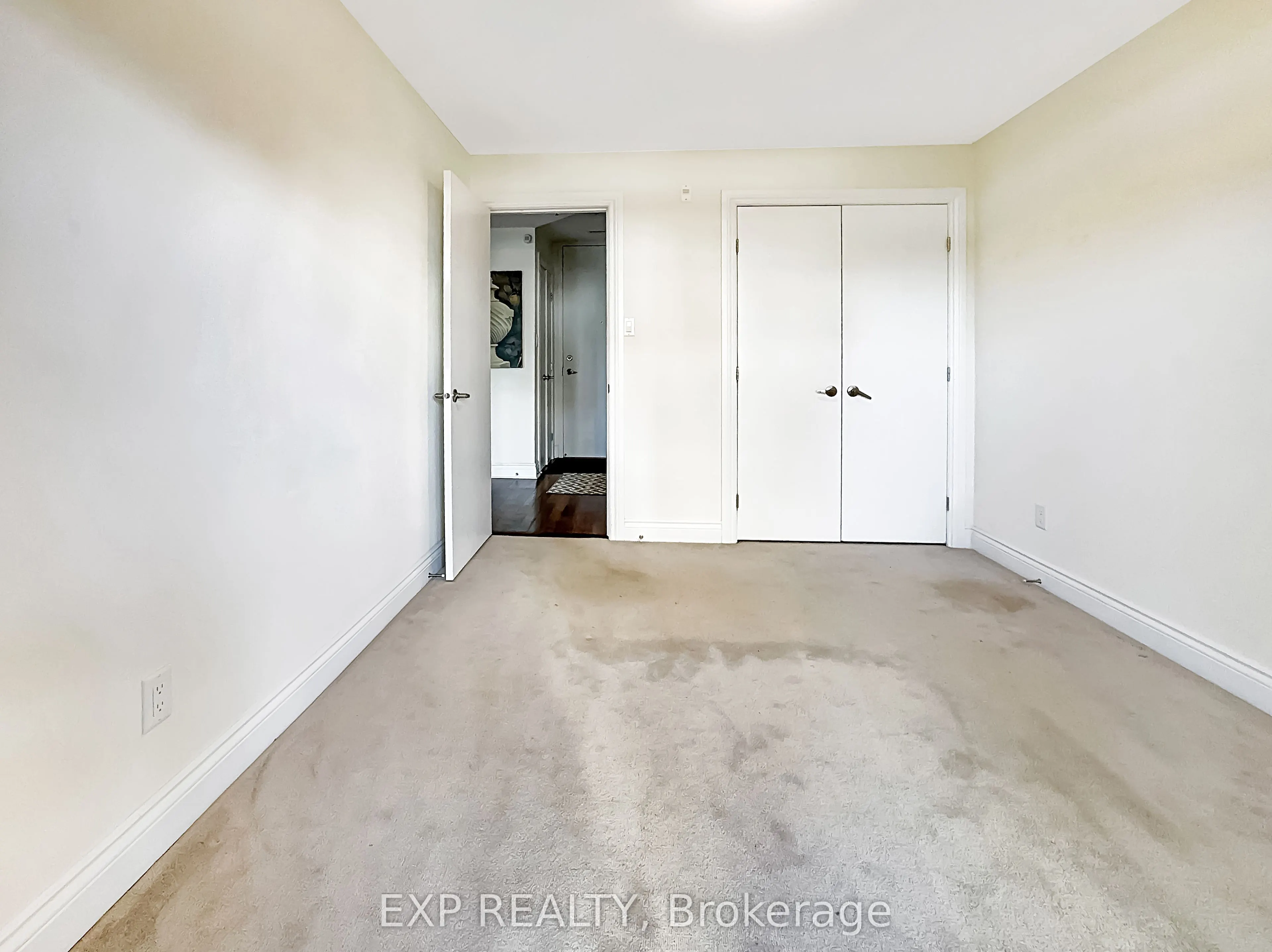323 Winona Avenue #10