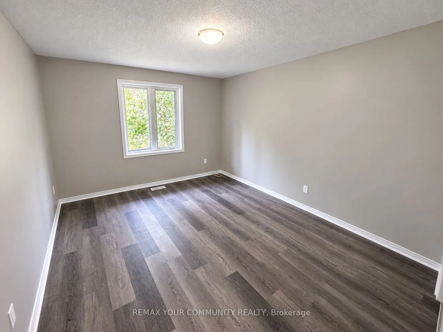 10 Riverside Drive #214